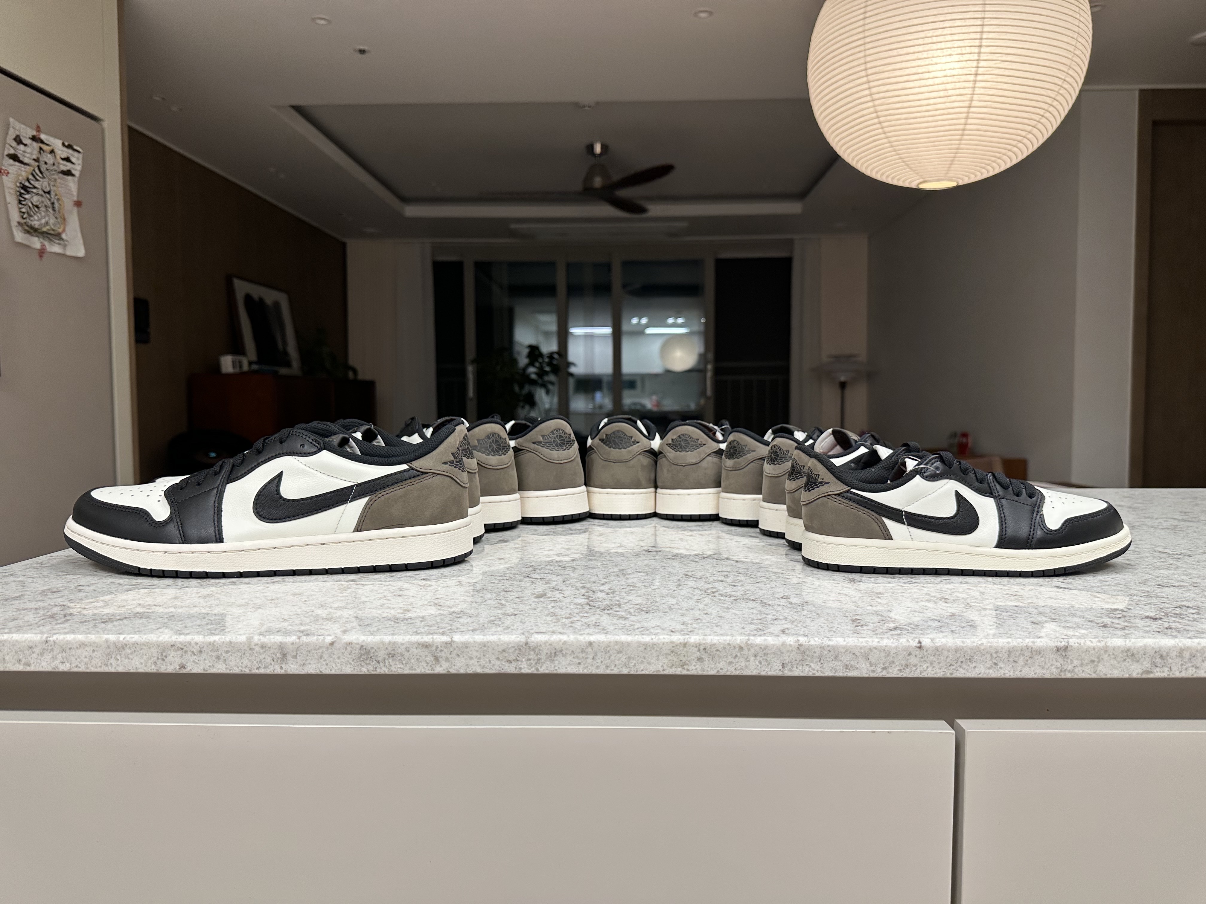 Jordan 1 Retro Low OG Mocha, (GS) Jordan 1 Retro Low OG Mocha 착용 스타일 - 3