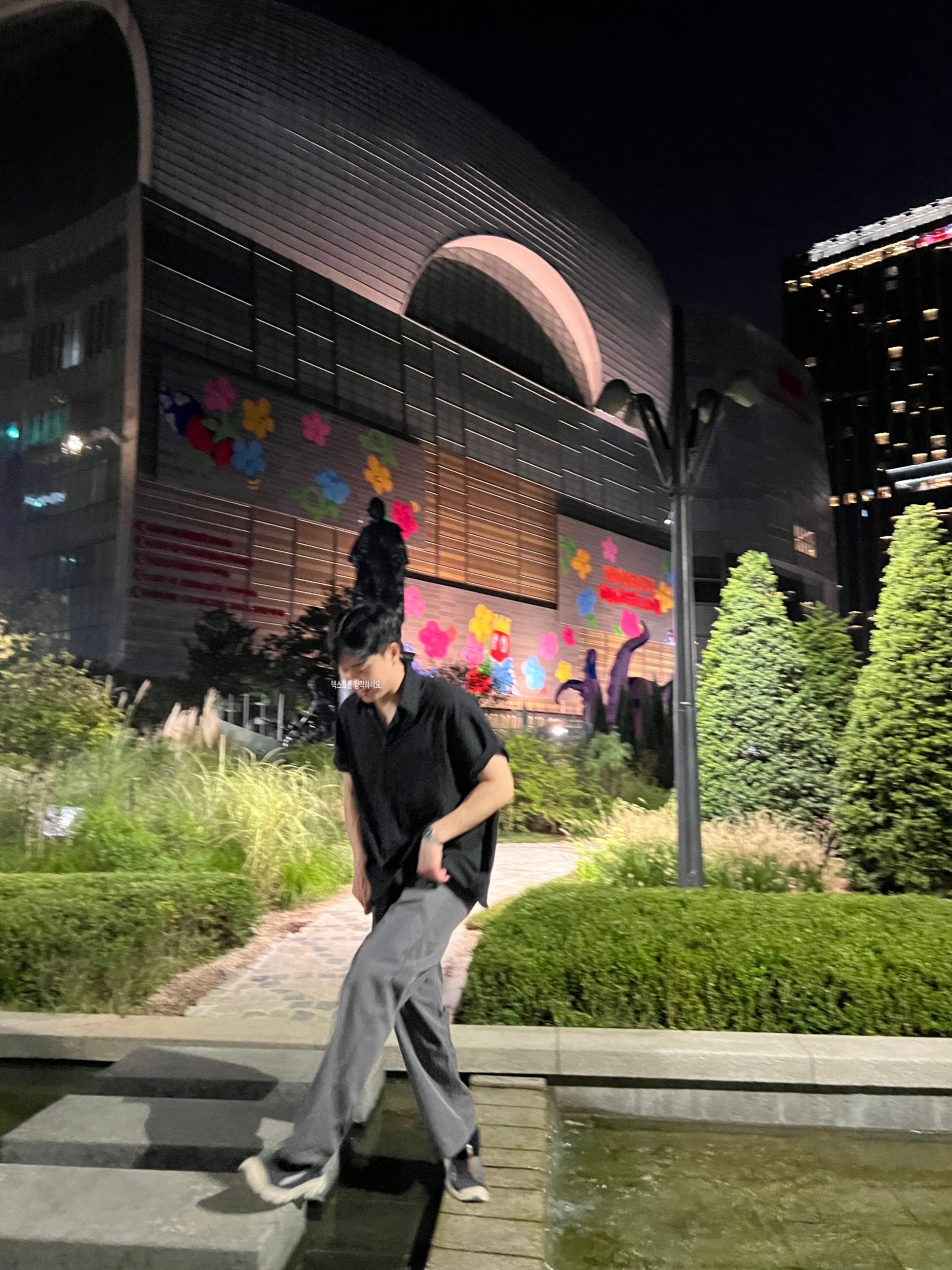 Millo Archive Loose Straight Denim Pants Fade Blue, Salomon RX Slide 3.0 Black Plum Kitten 착용 스타일