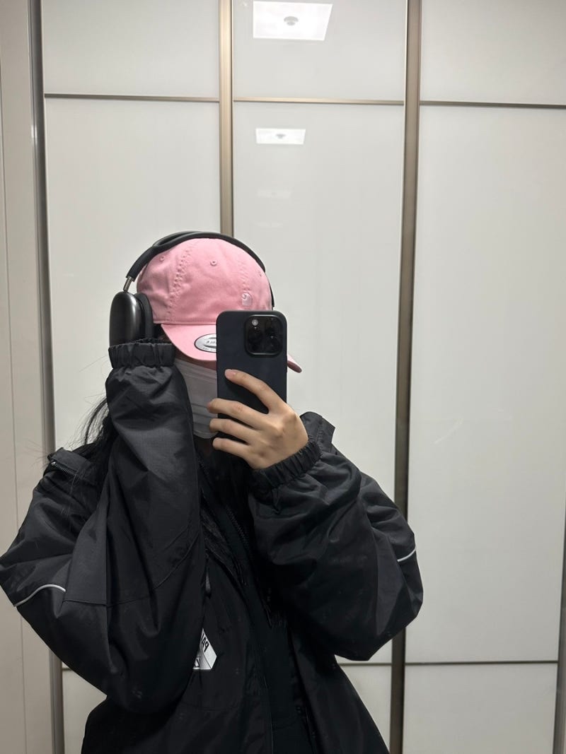 Palace Reflector Jacket Black - 22FW, Apple AirPods Max Lightning Space Gray (Korean Ver.) 착용 스타일