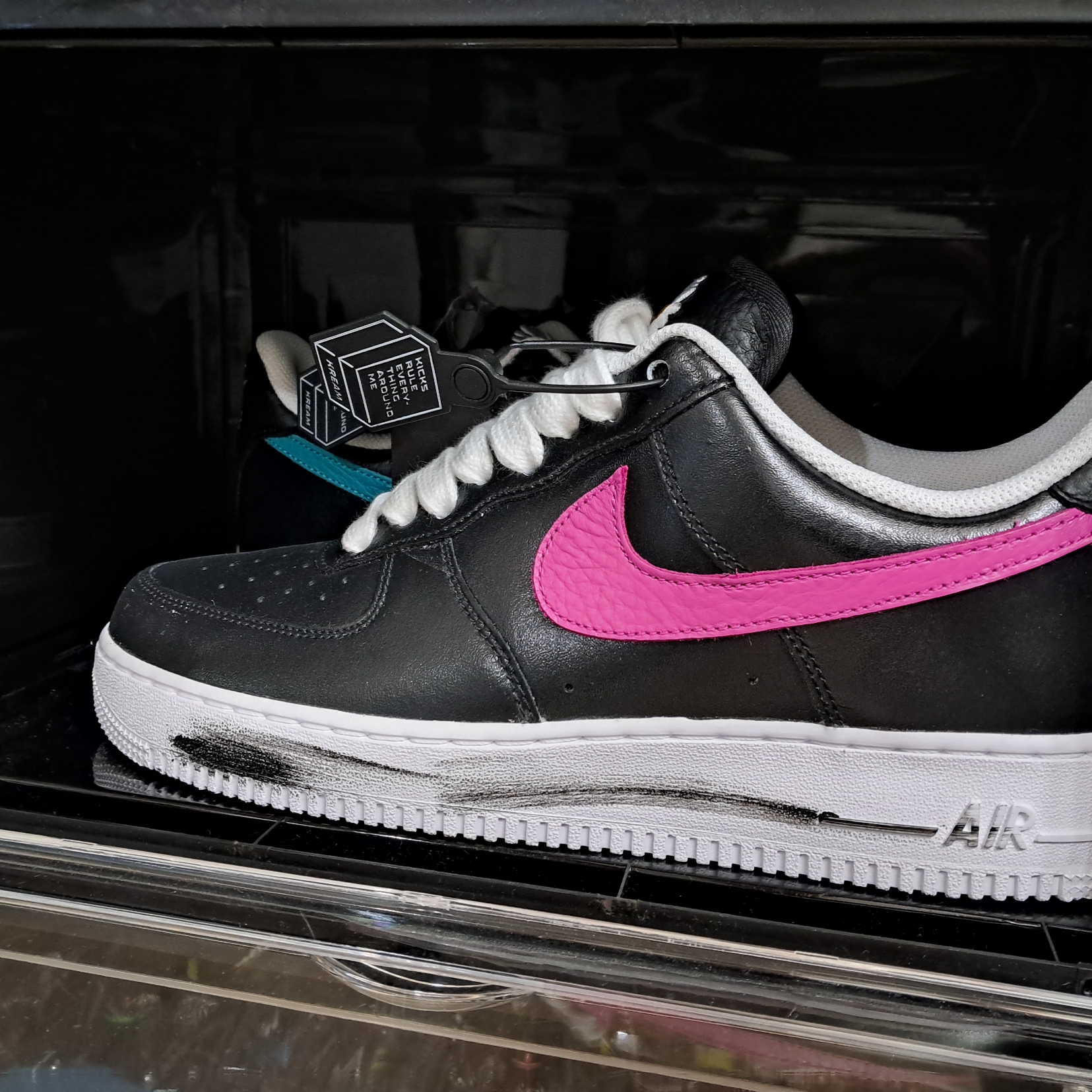 Nike x Peaceminusone Air Force 1 Low Para-Noise 3.0 Black and Multicolor 착용 스타일 - 2