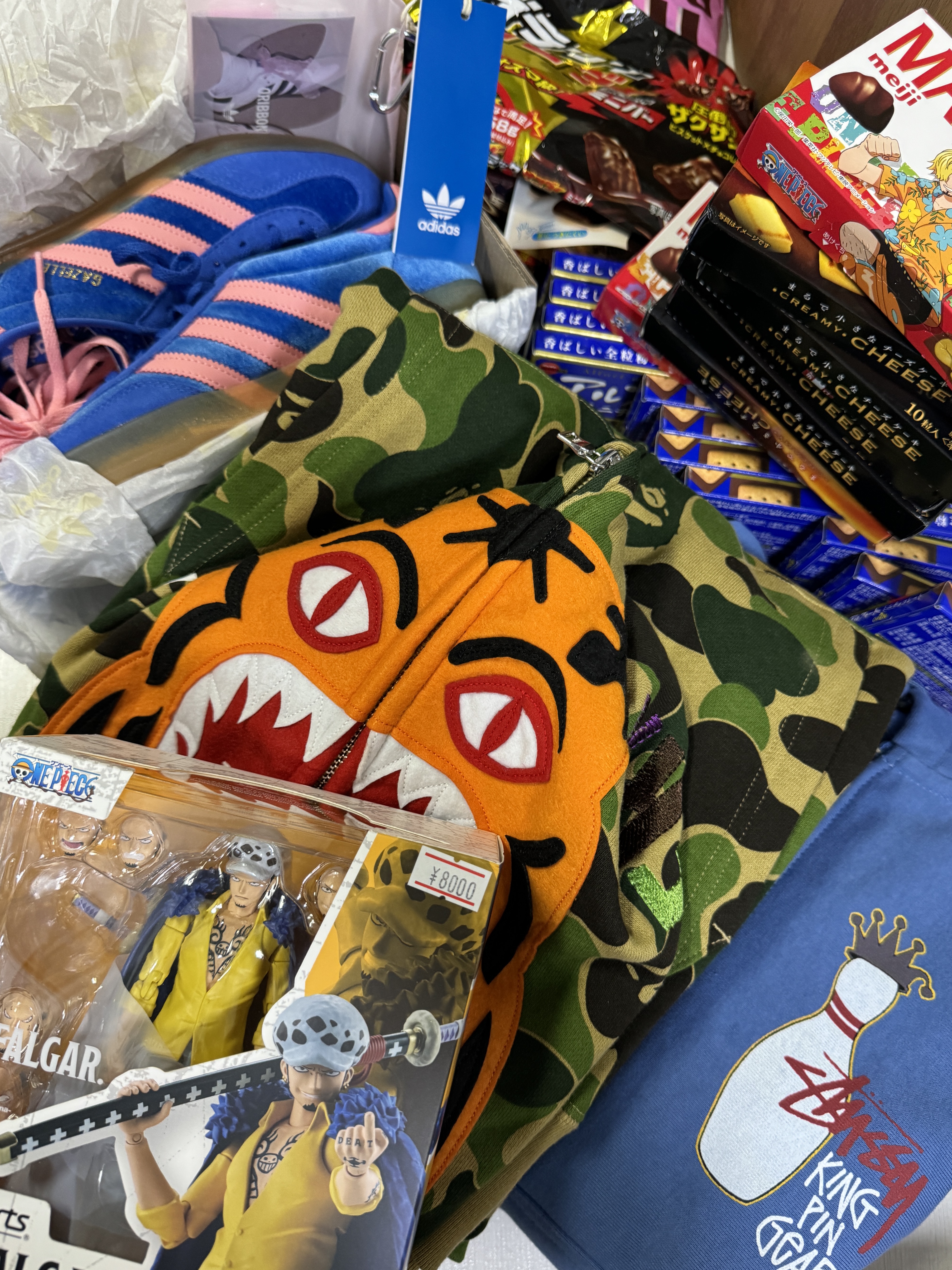 BAPE 1st Camo Shark Full Zip Hoodie Army Green, Stussy Kingpin Zip Hoodie Ash Heather 착용 스타일 - 1