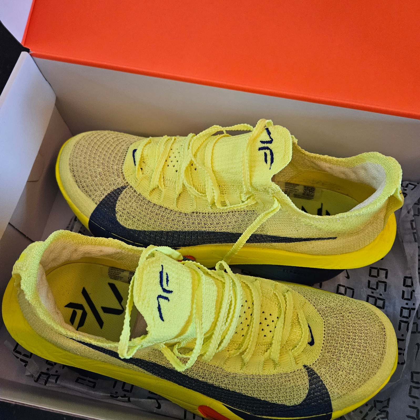 Nike Air Zoom Alphafly Next% 3 Volt 착용 스타일
