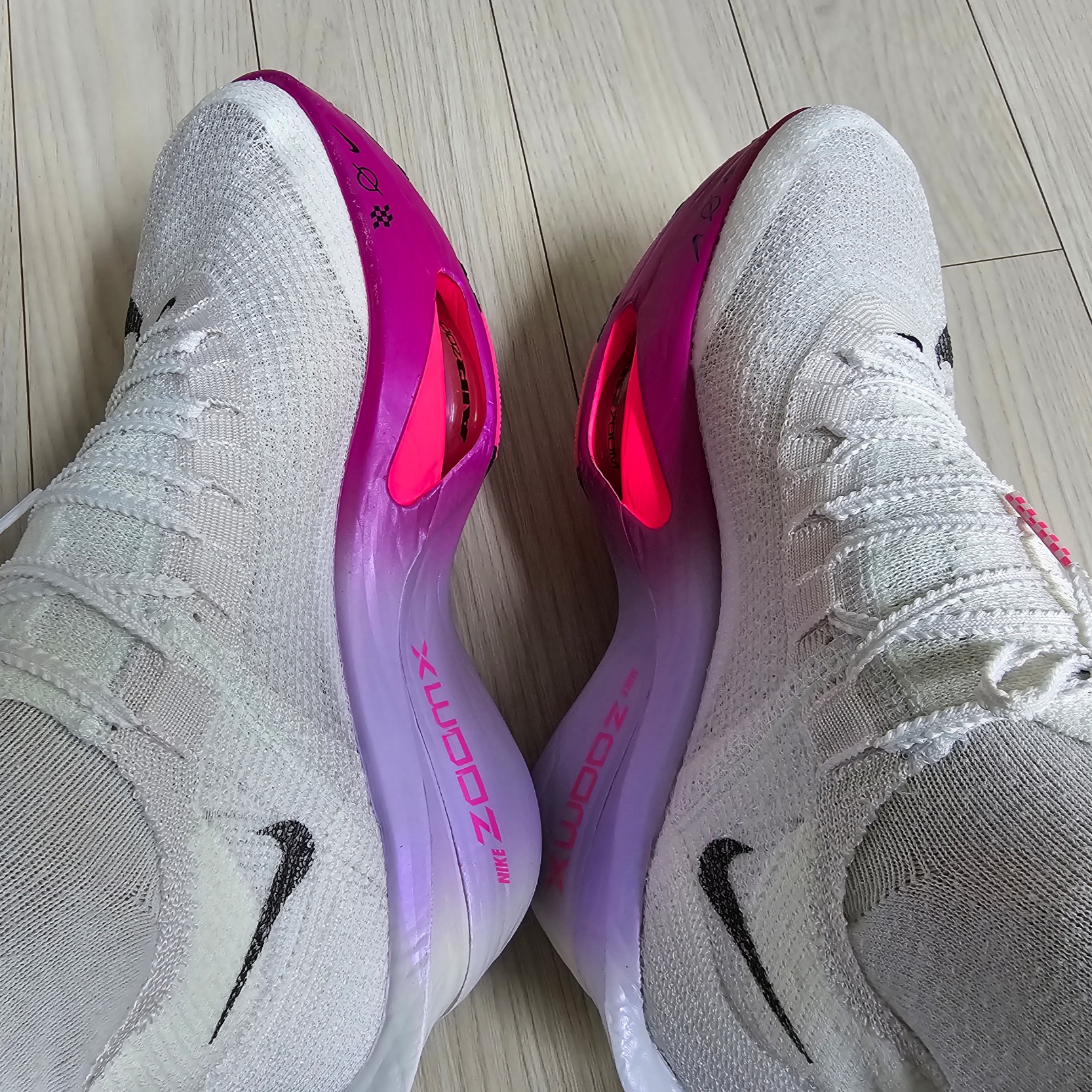 Nike Air Zoom Alphafly Next% 3 Hyper Pink 착용 스타일
