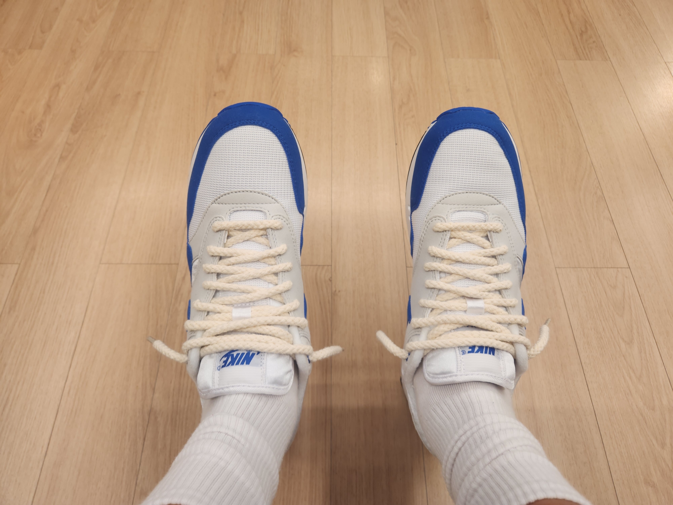 (W) Nike Air Max 1 '86 OG Royal Blue 착용 스타일 - 4