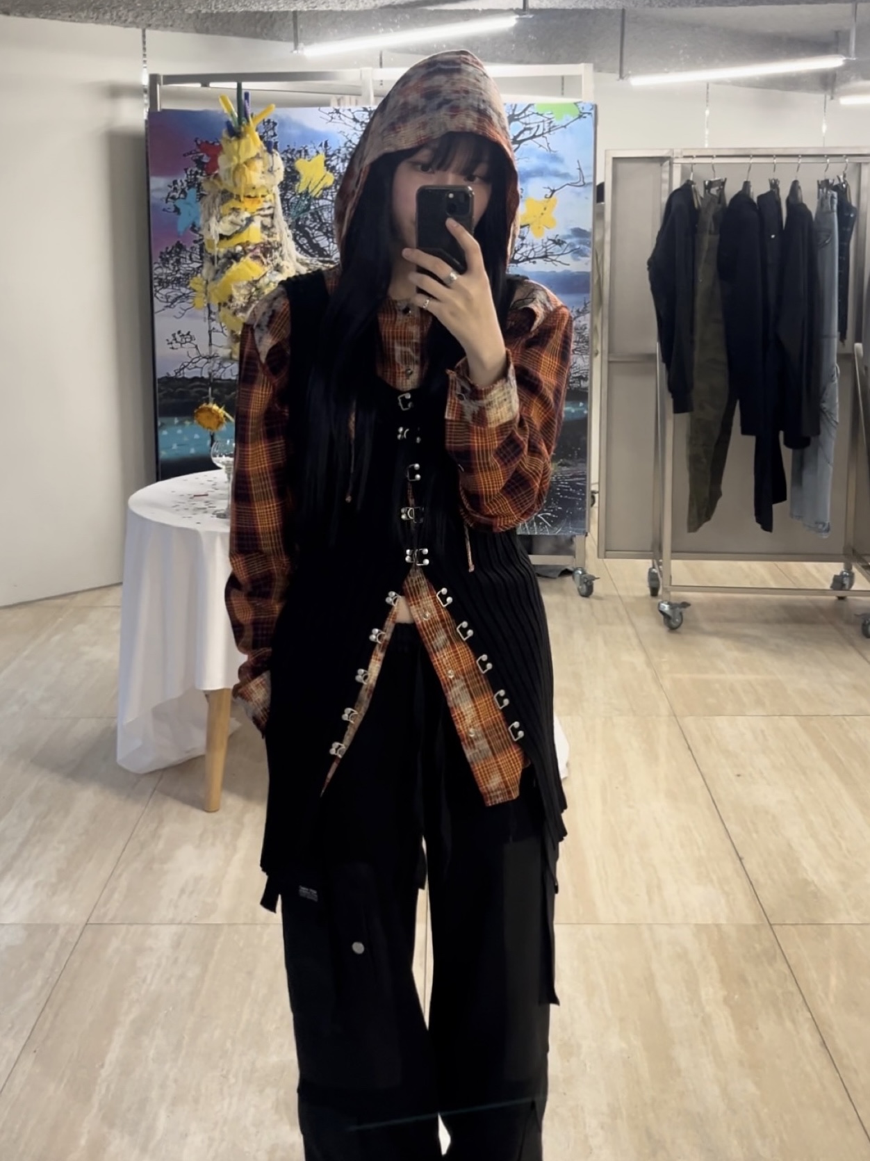 Vacant Archive Maha Check Hoodie Shirt Red, Vacant Archive Maha Check Hoodie Shirt Yellow 착용 스타일