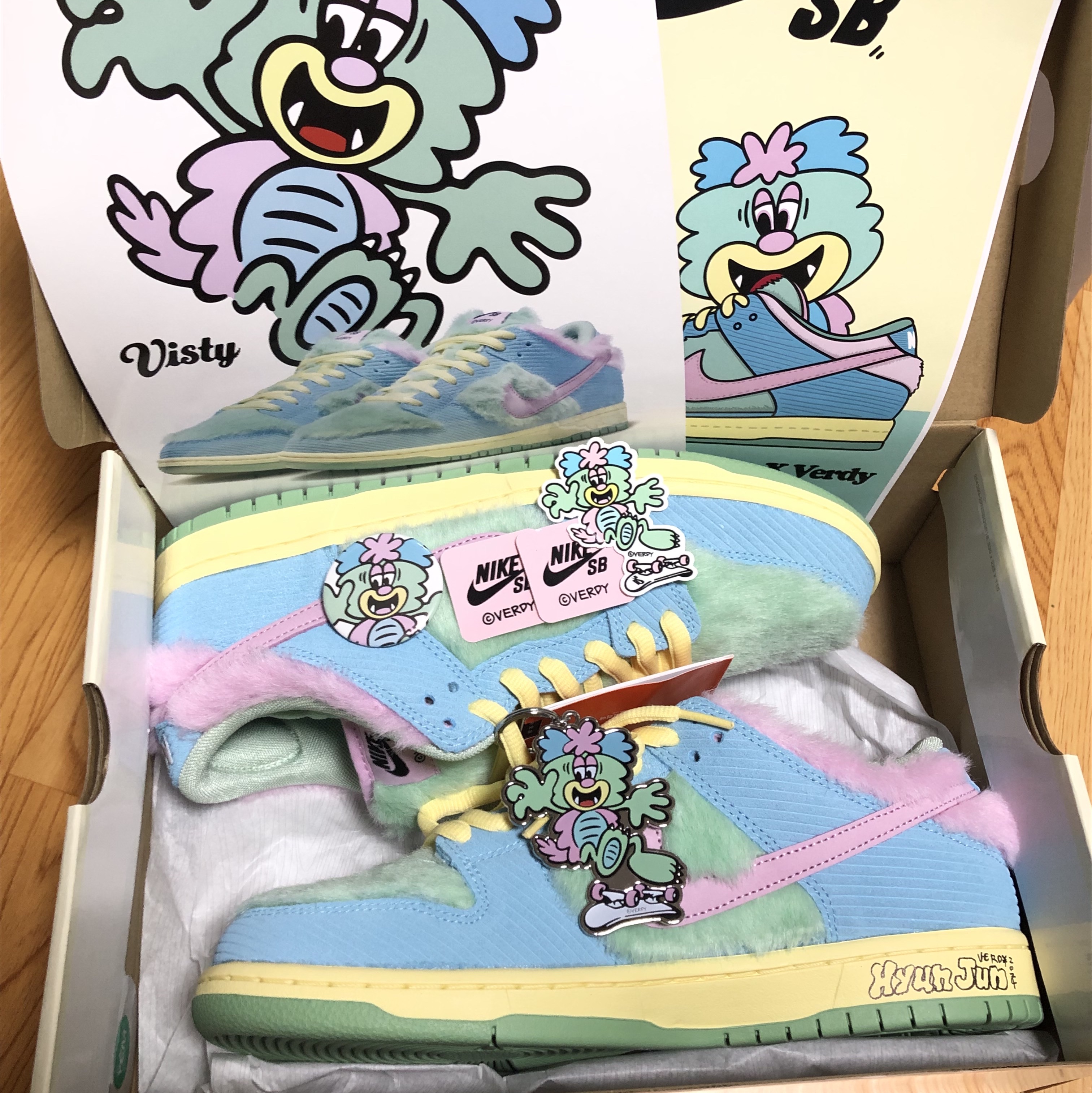 Nike x Verdy SB Dunk Low Pro Blue Gaze and Enamel Green 착용 스타일 - 1