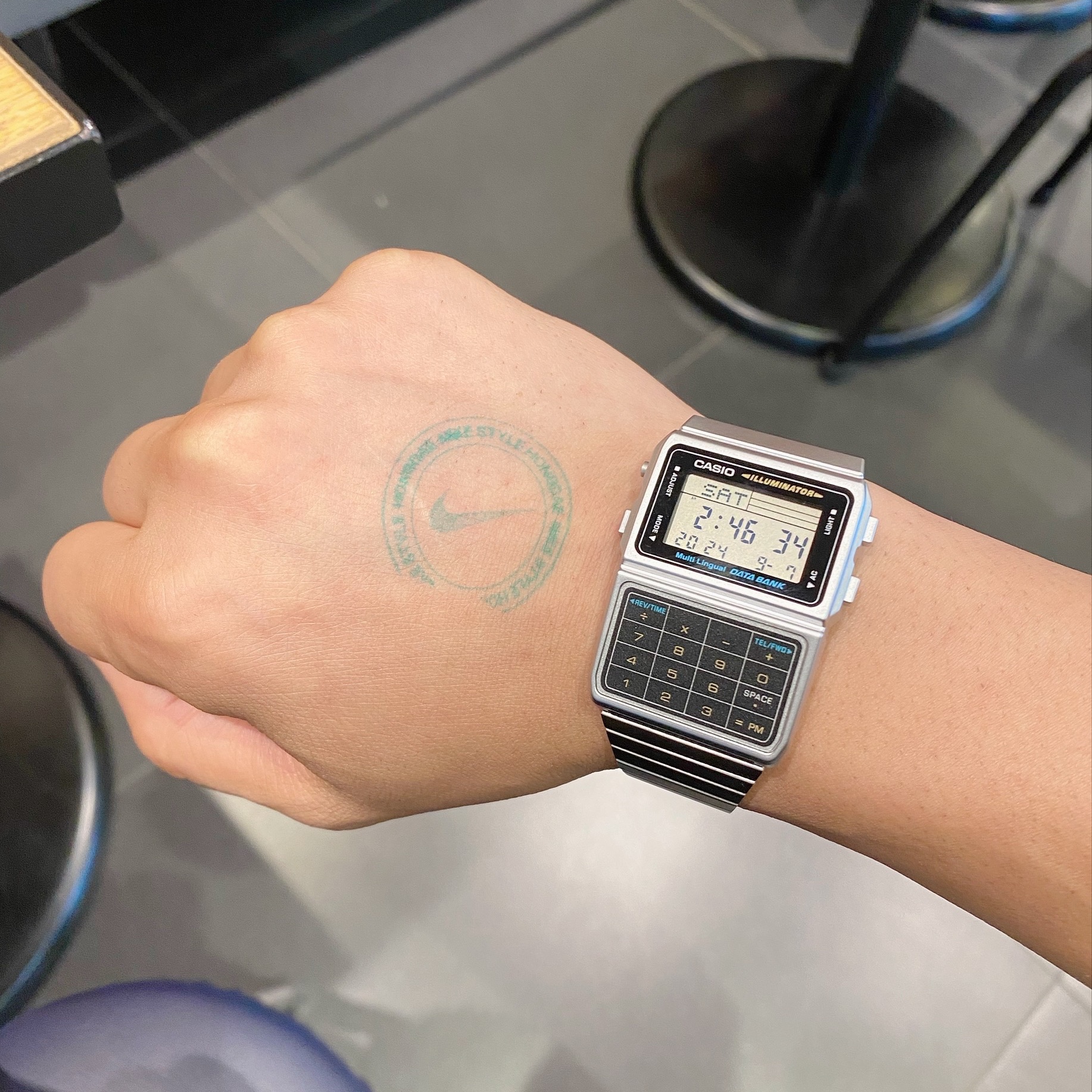 Casio DBC-611-1DF 착용 스타일