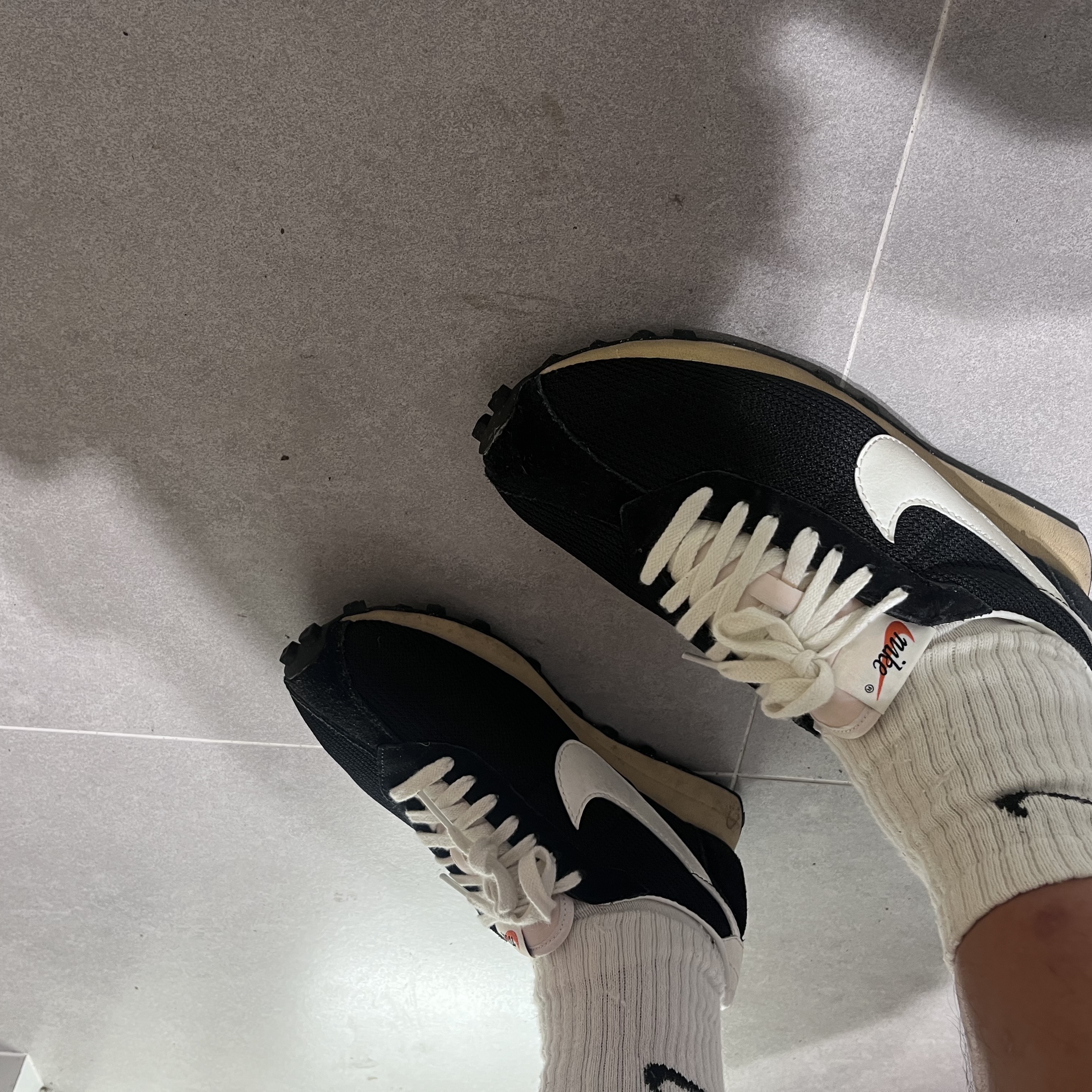 Nike LD-1000 SP Black and Sail 착용 스타일 - 5