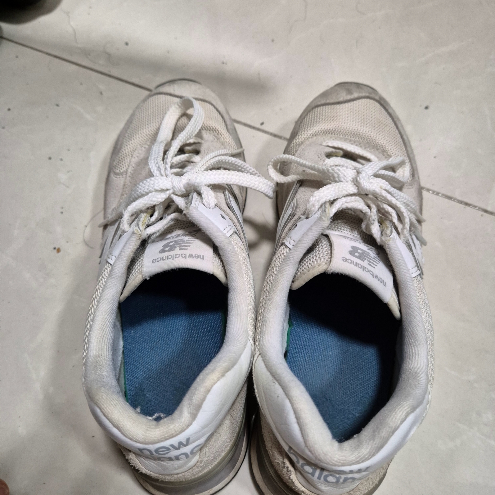 New Balance 574 Nimbus Cloud - D Standard 착용 스타일 - 2