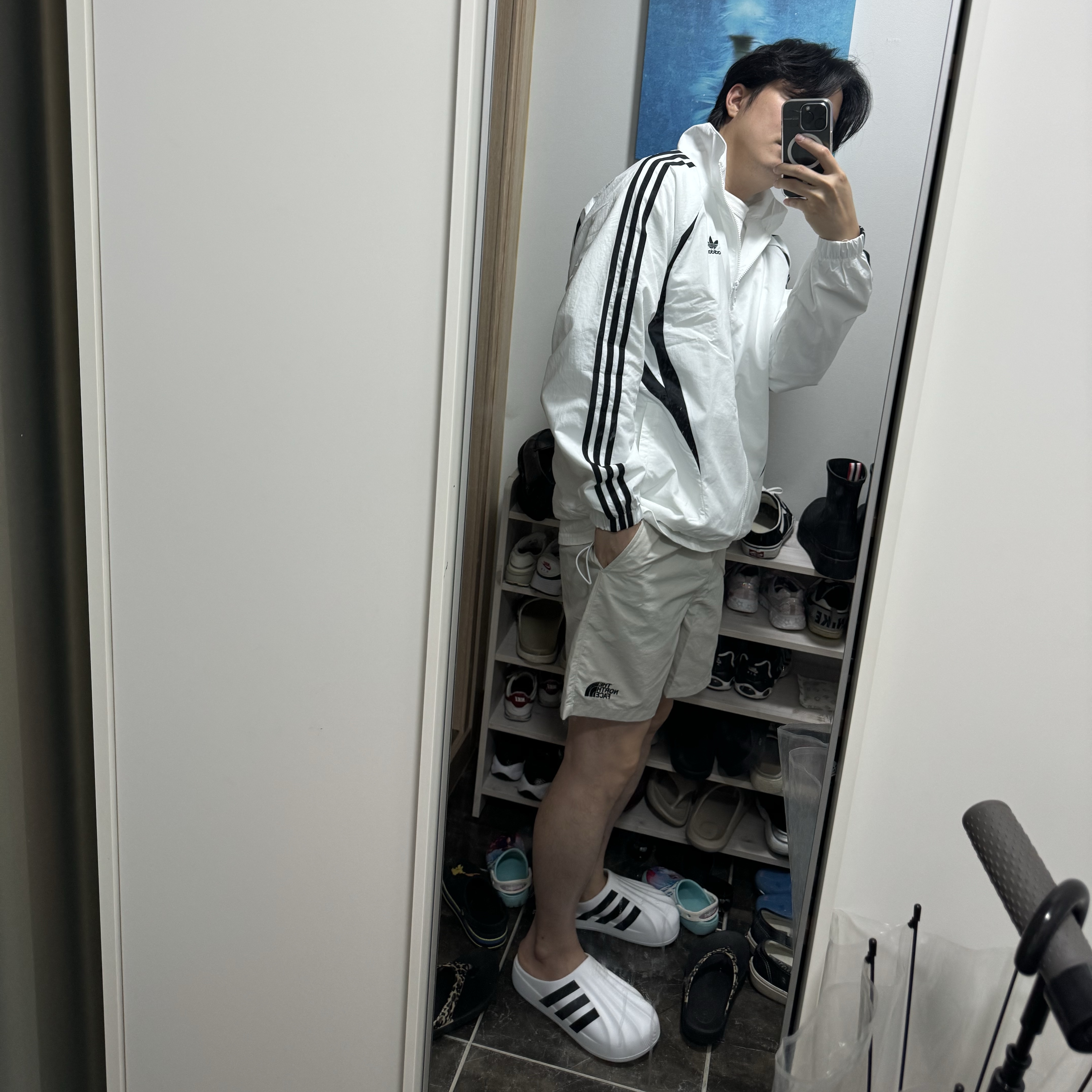 Adidas Adifom Superstar Mule Cloud White 착용 스타일