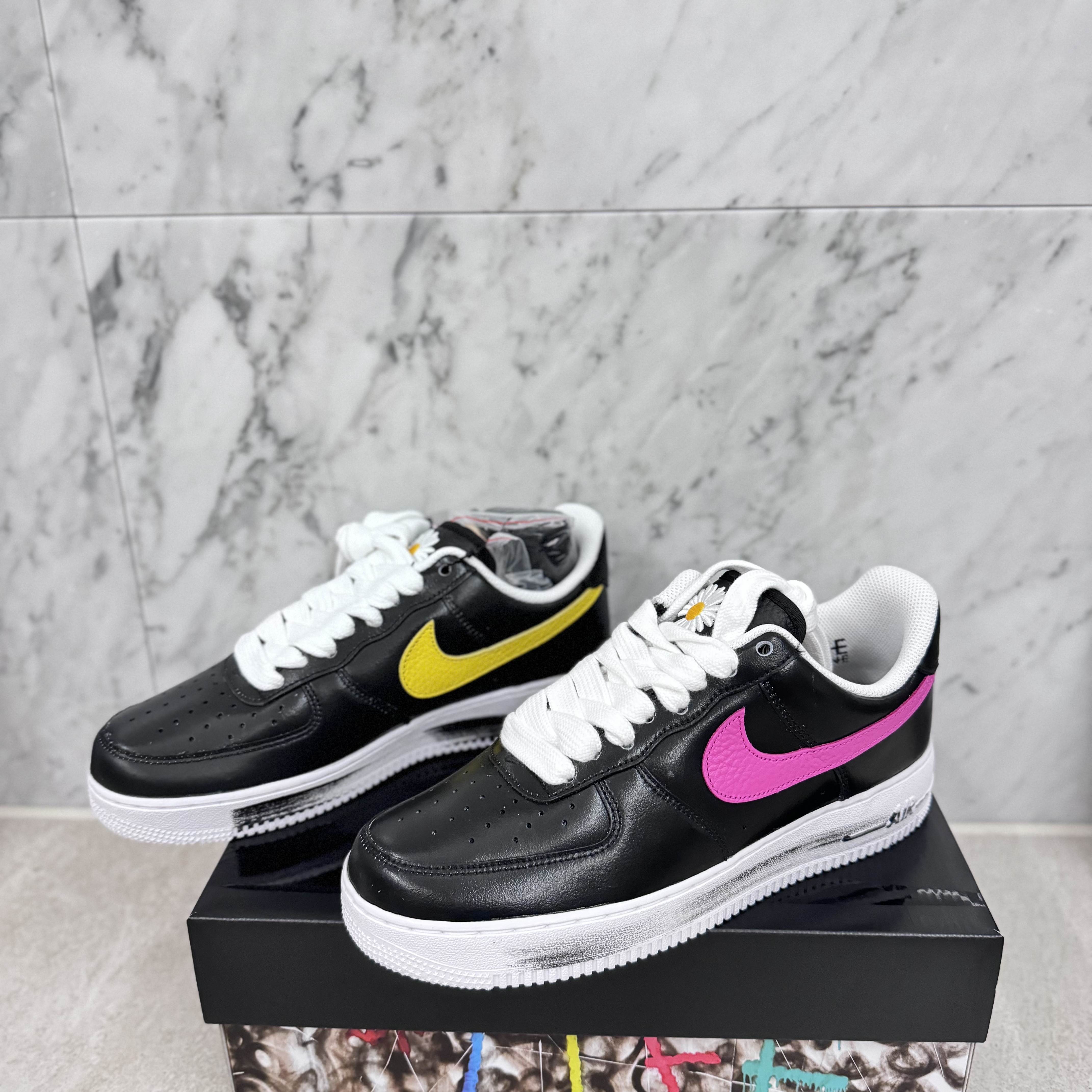 Nike x Peaceminusone Air Force 1 Low Para-Noise 3.0 Black and Multicolor 착용 스타일 - 6
