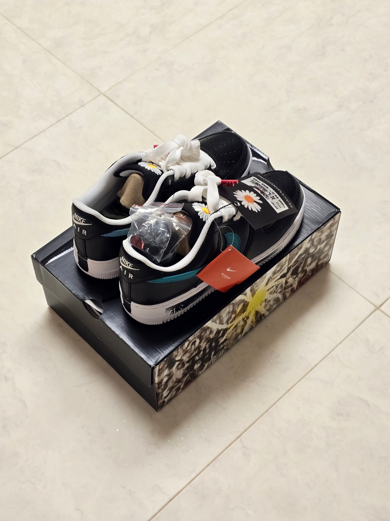 Nike x Peaceminusone Air Force 1 Low Para-Noise 3.0 Black and Multicolor 착용 스타일 - 2