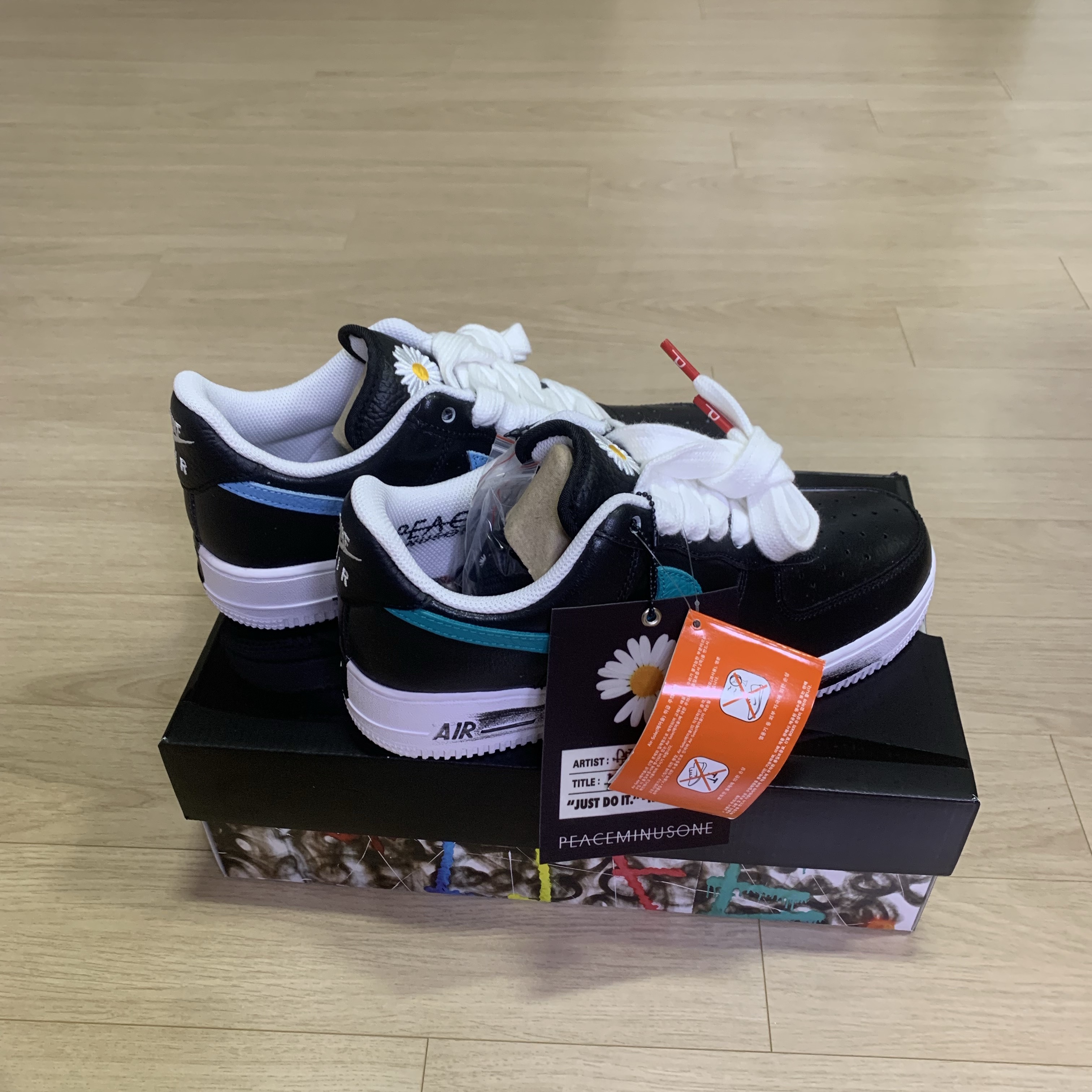 Nike x Peaceminusone Air Force 1 Low Para-Noise 3.0 Black and Multicolor 착용 스타일 - 4