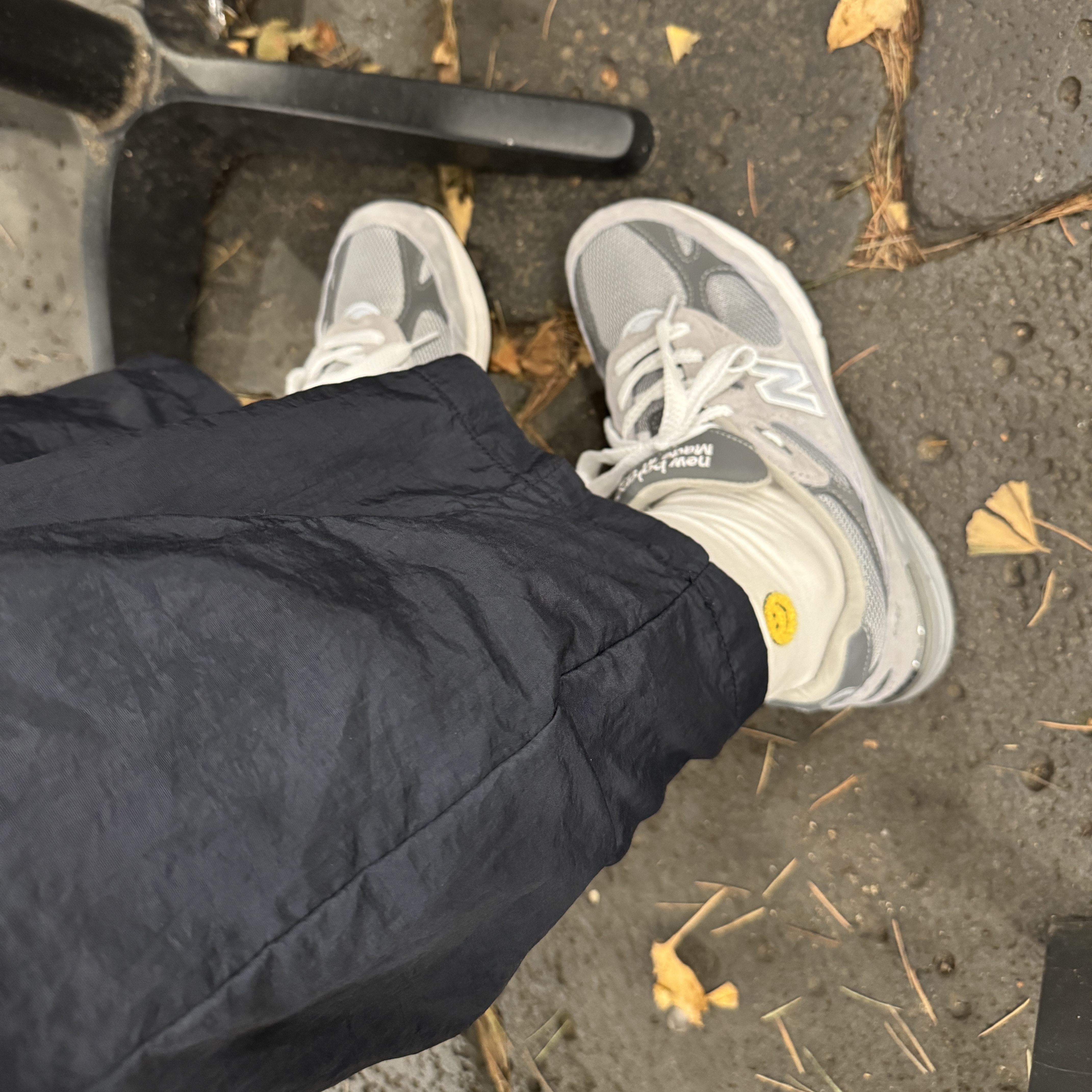 (W) New Balance 993 Made in USA Grey - B Standard 착용 스타일