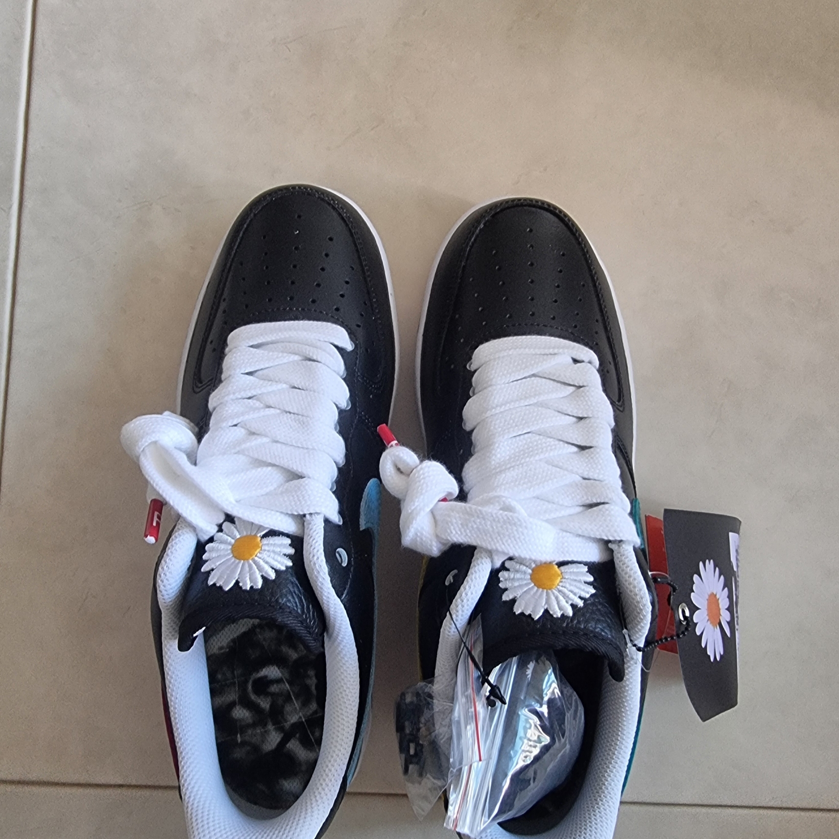 Nike x Peaceminusone Air Force 1 Low Para-Noise 3.0 Black and Multicolor 착용 스타일 - 2