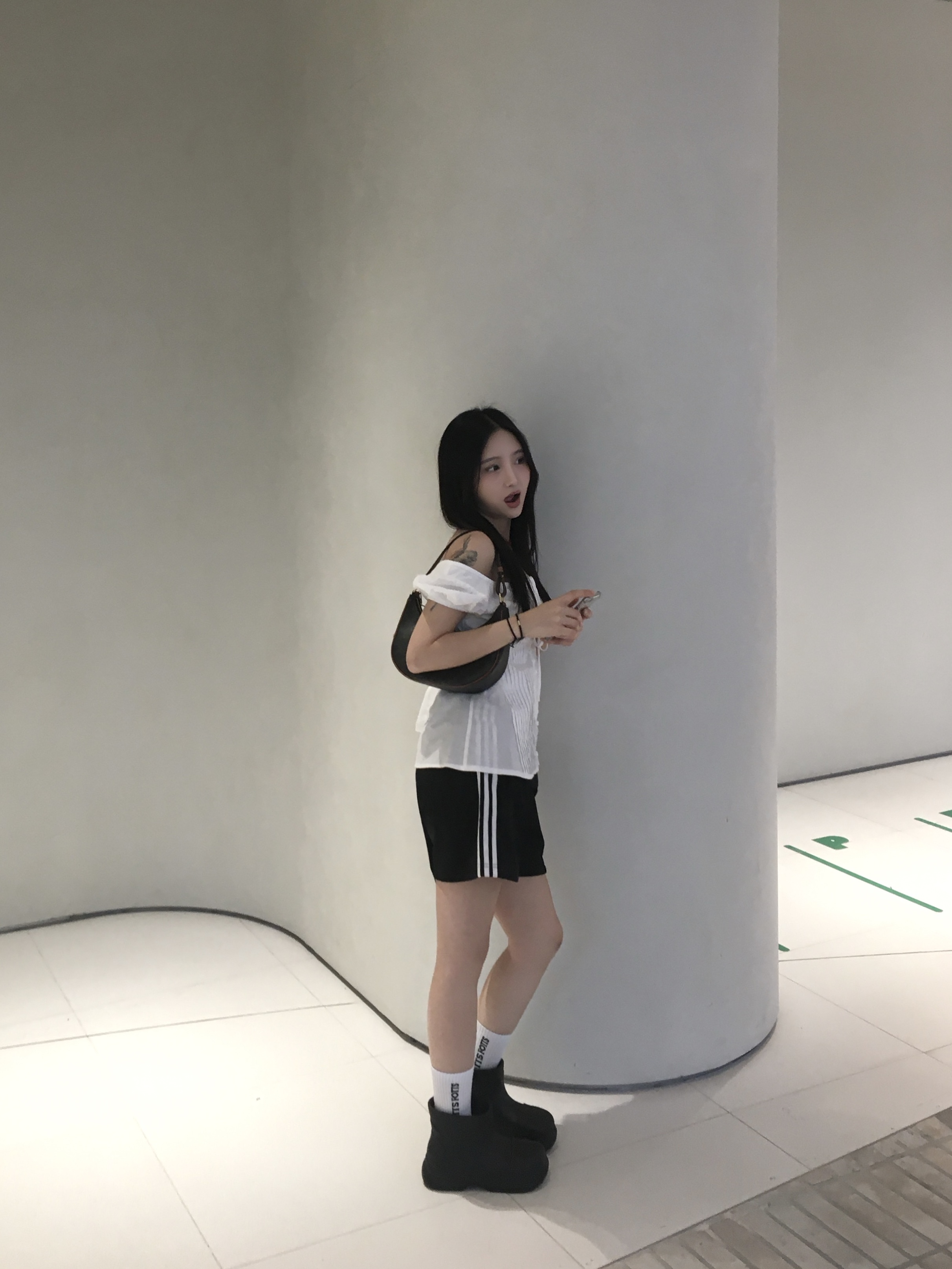 (W) Adidas Firebird Shorts Black - KR Sizing, (W) Rockfishweatherwear Hayden Boots Black 착용 스타일
