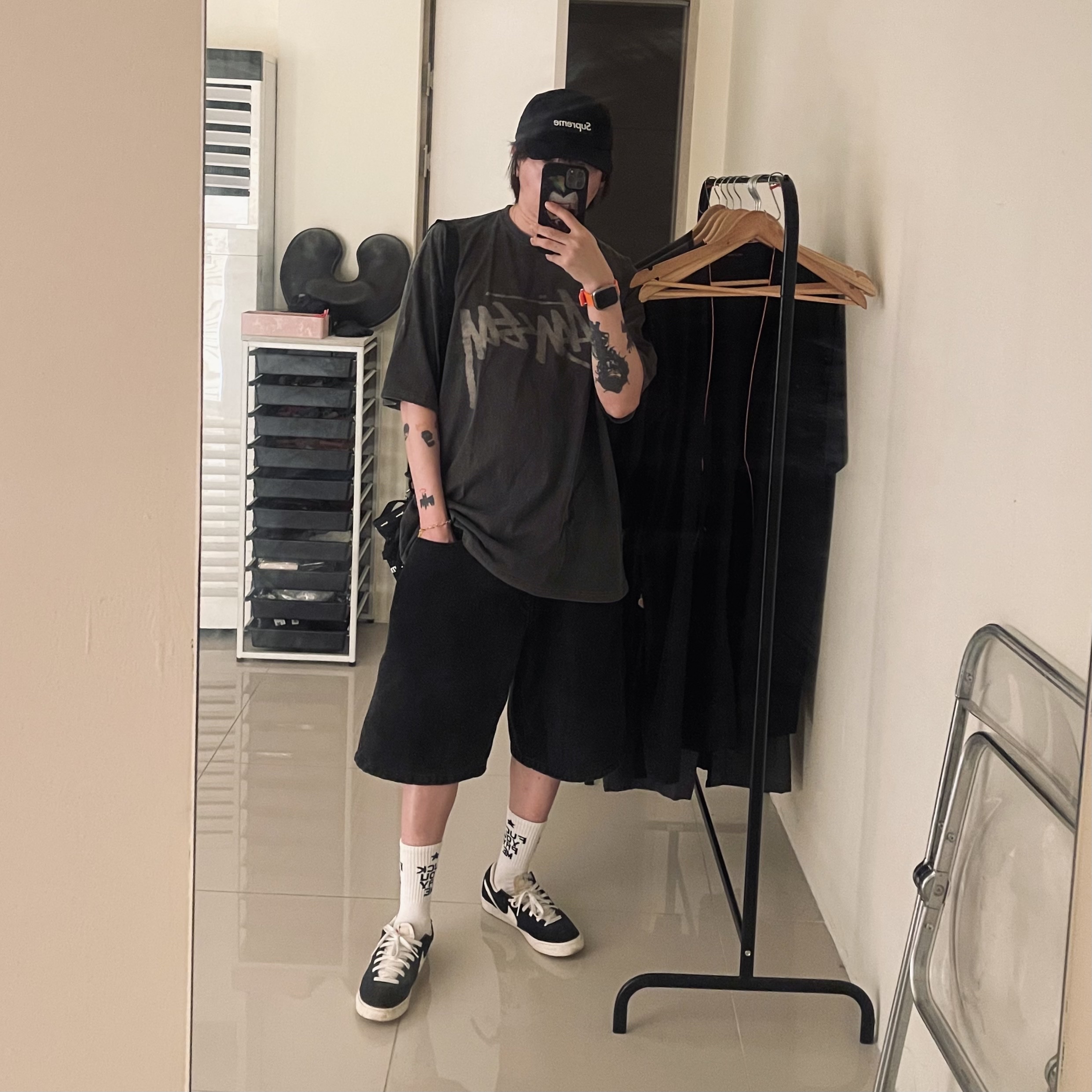 Supreme Washed Chino Twill Camp Cap Black, Supreme x Nike Denim Short Black - 24SS 착용 스타일