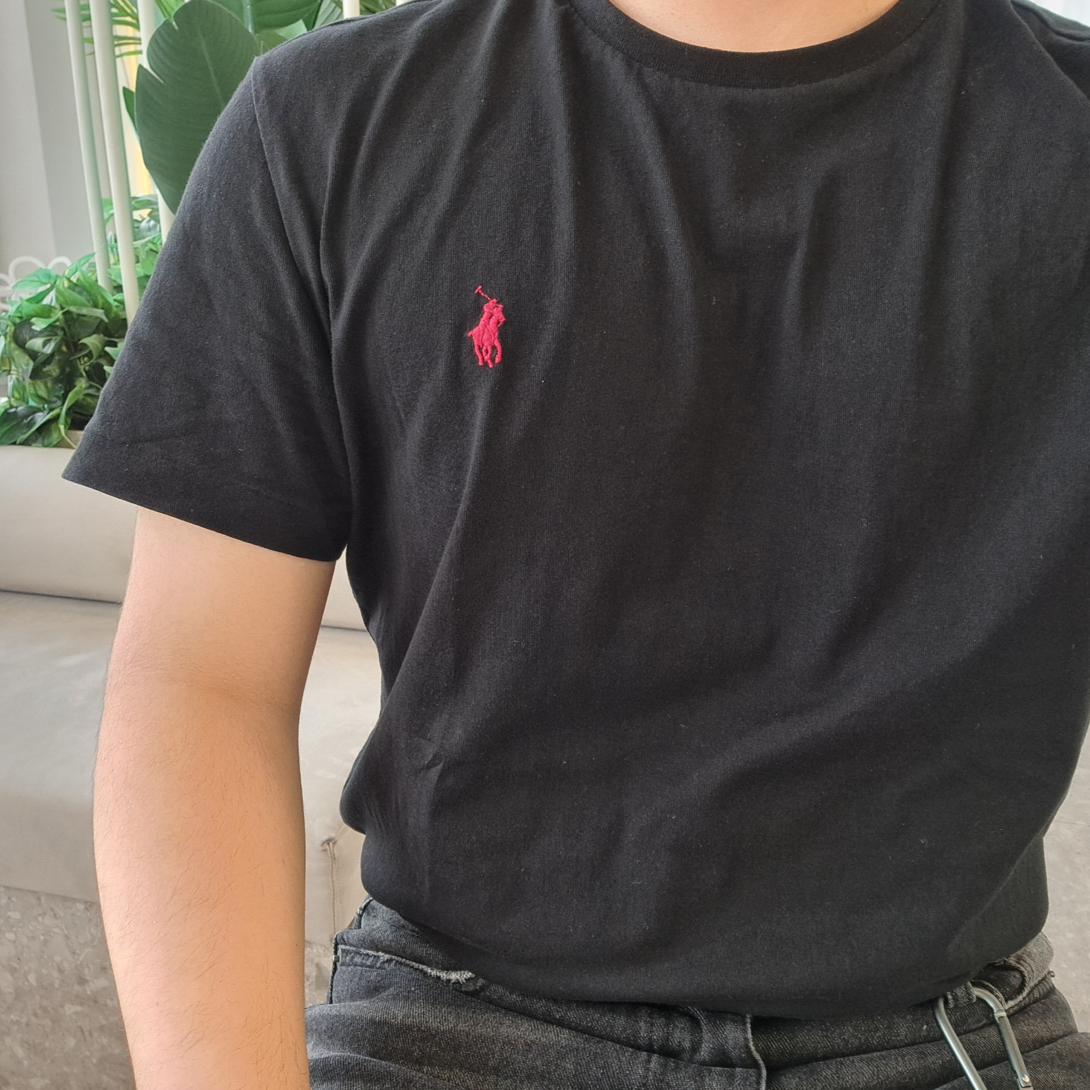 [30%적립] Polo Ralph Lauren Custom Slim Crewneck T-Shirt Black 착용 스타일 - 2