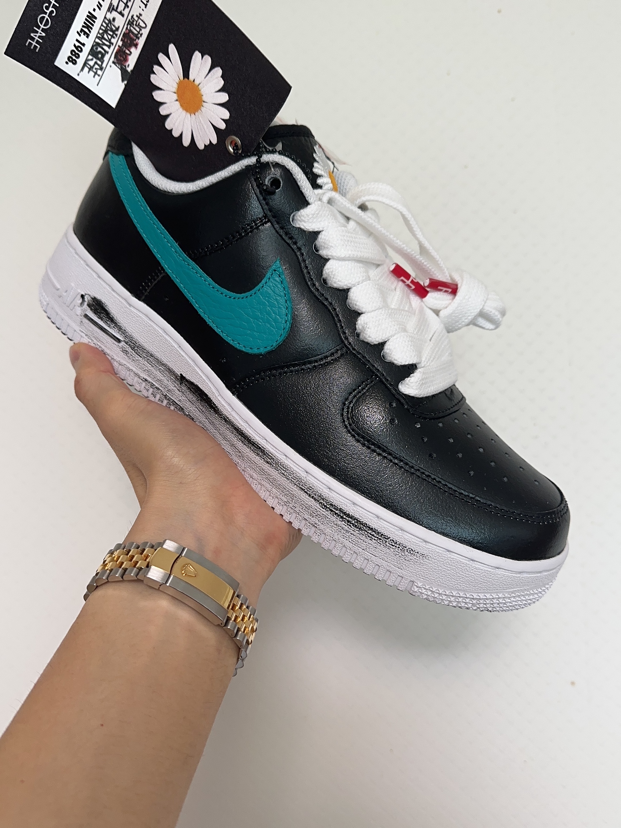 Nike x Peaceminusone Air Force 1 Low Para-Noise 3.0 Black and Multicolor 착용 스타일