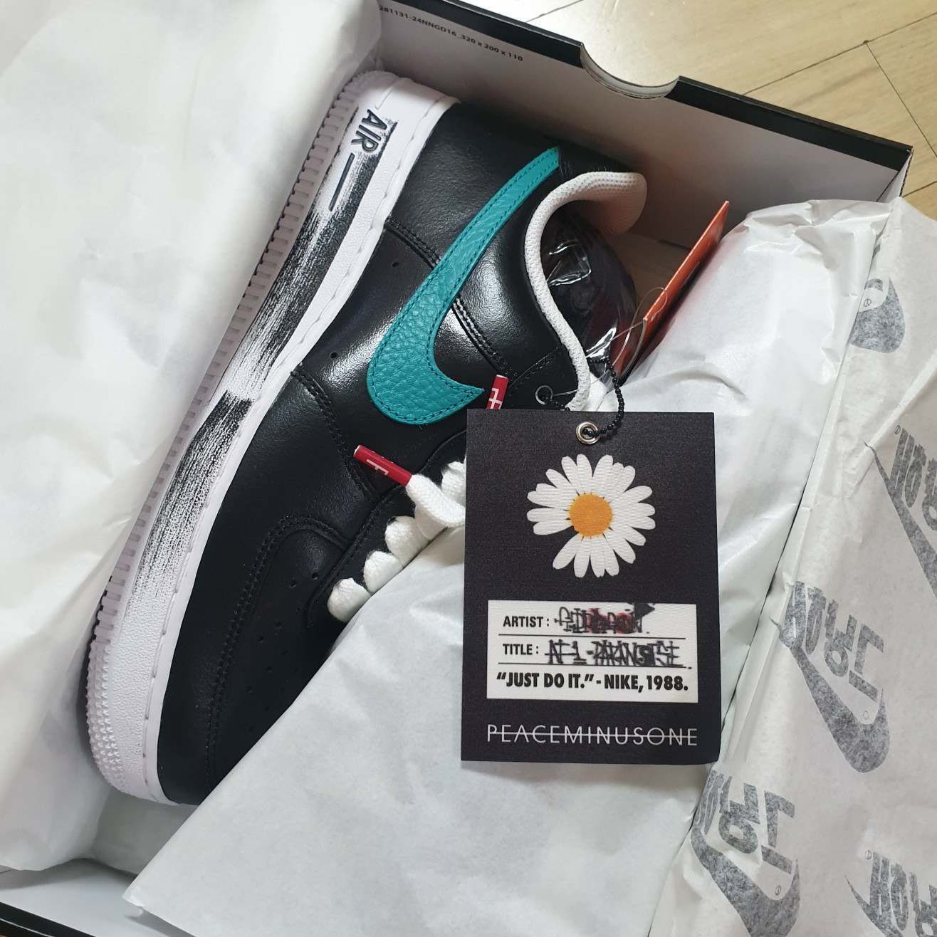 Nike x Peaceminusone Air Force 1 Low Para-Noise 3.0 Black and Multicolor 착용 스타일