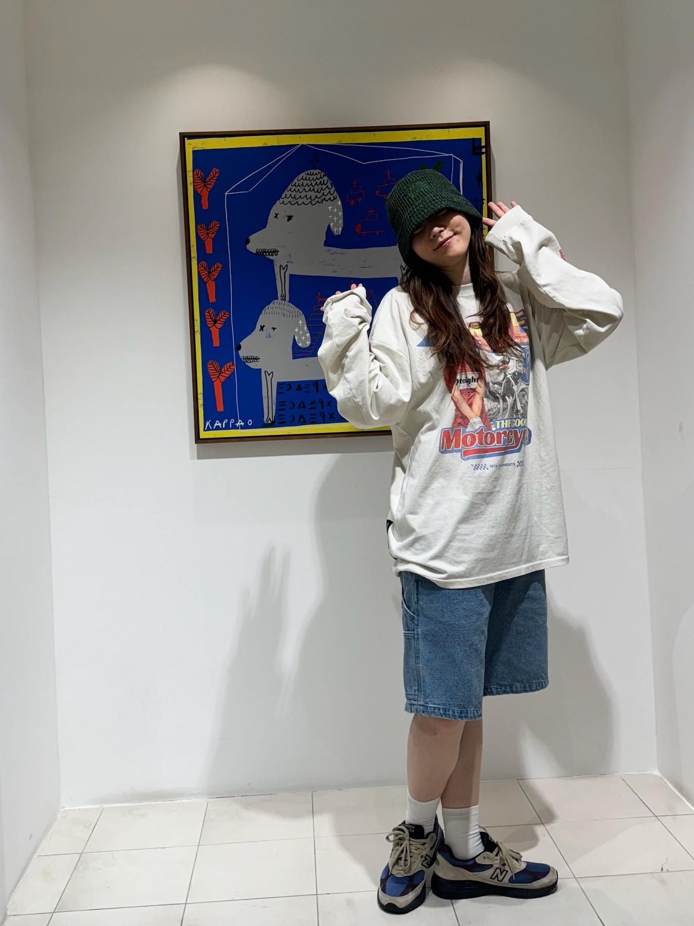 QT8 GARMENTS TL Ace Motors Vintage Washed Long Sleeve Ecru, Stussy Bucket Hat Marl Knit Green 착용 스타일 - 4