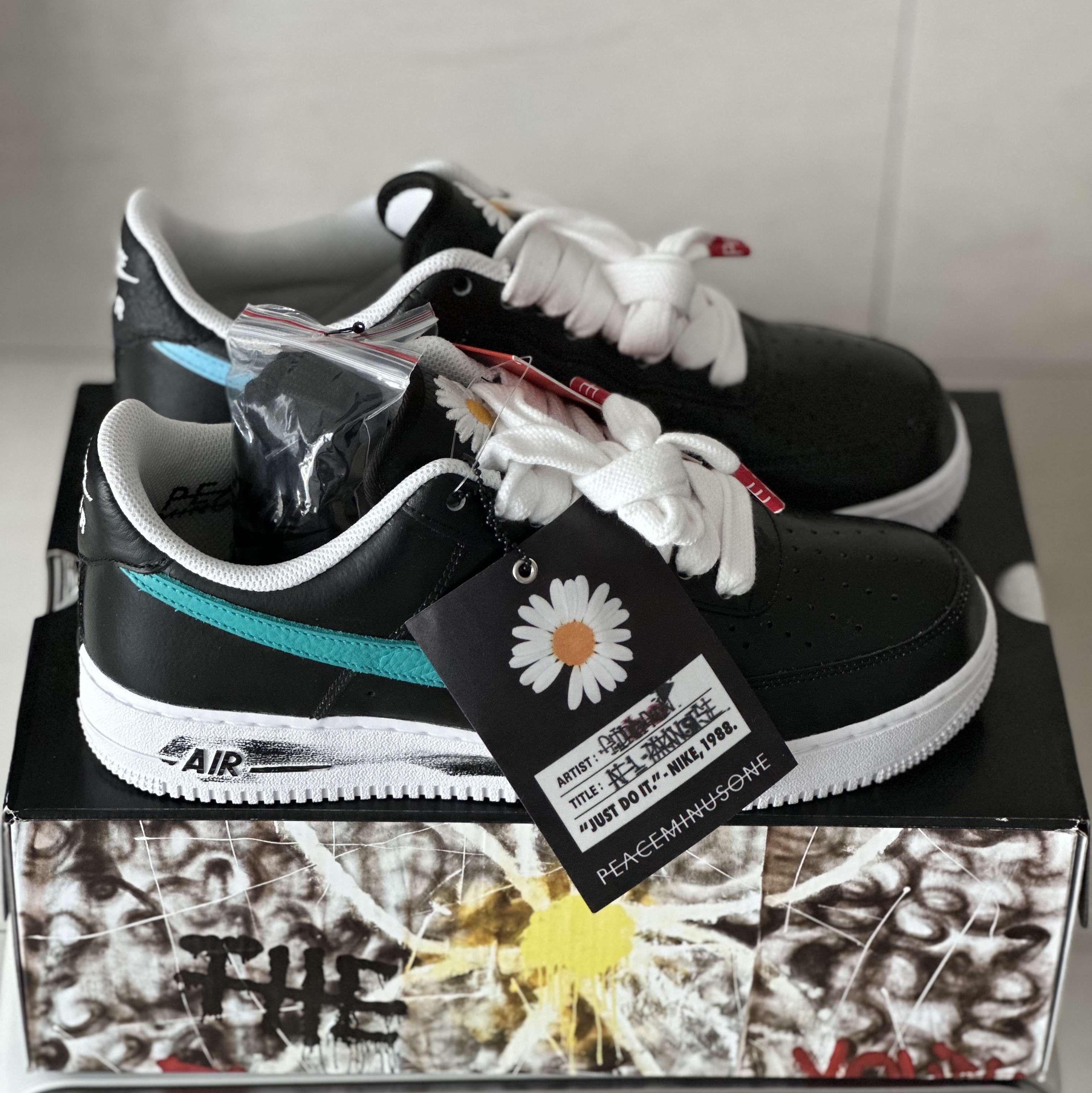 Nike x Peaceminusone Air Force 1 Low Para-Noise 3.0 Black and Multicolor 착용 스타일 - 2