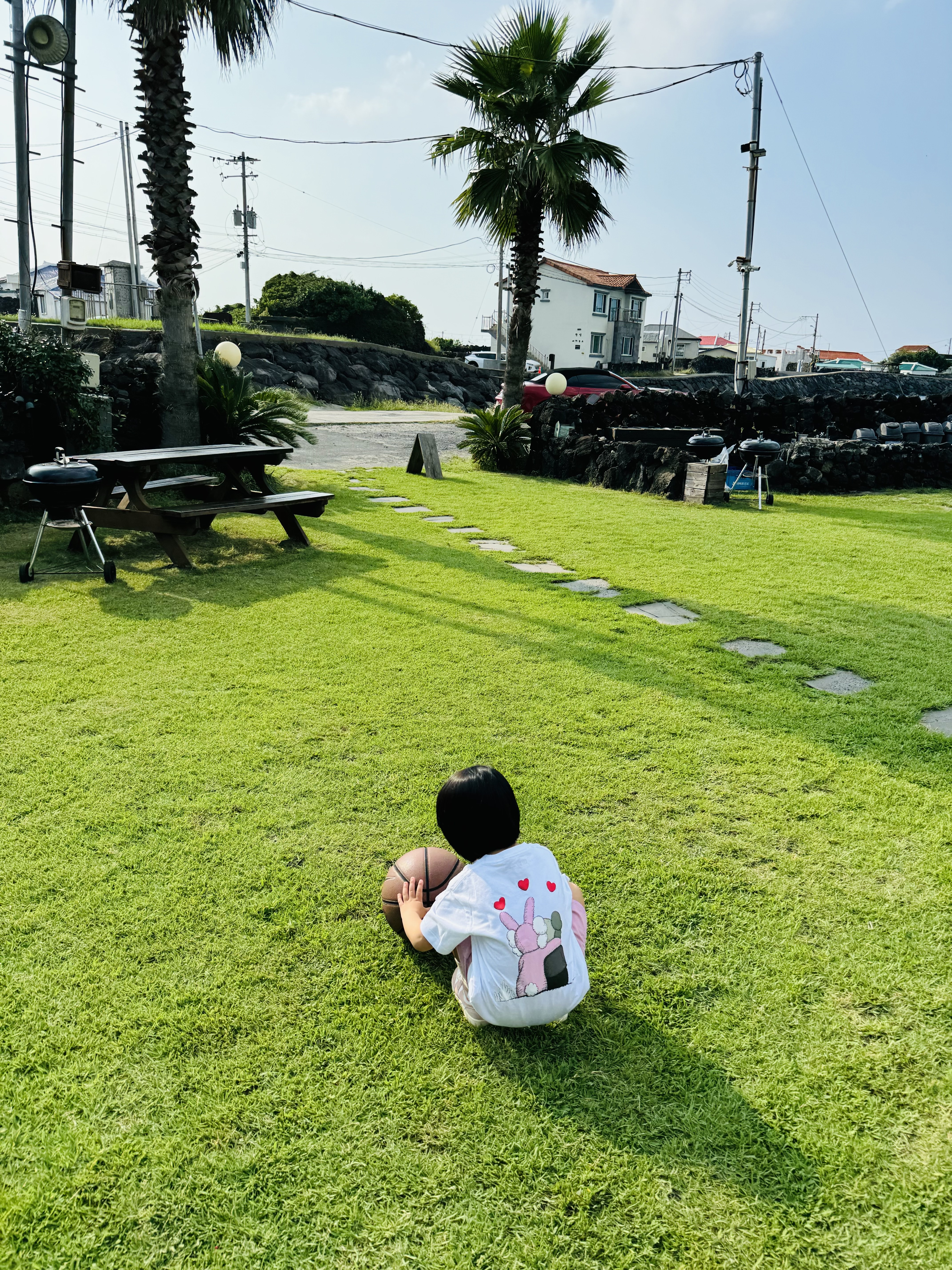 (Kids) Patagonia Funhoggers Cotton Shorts Sunfade Pink, (TD) Jordan 1 Retro High OG Coconut Milk and Sail 착용 스타일 - 6