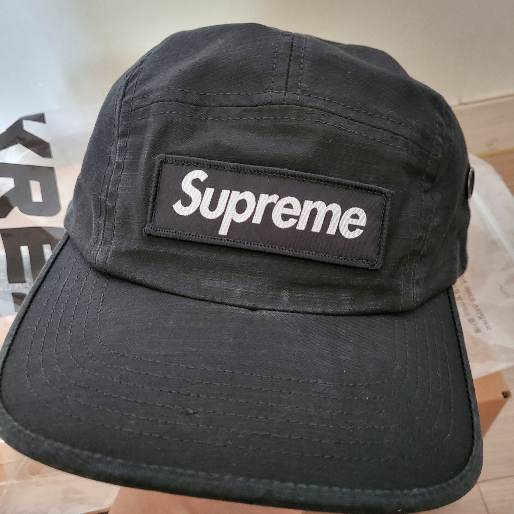 Supreme Military Camp Cap Black - 24FW 착용 스타일 - 2