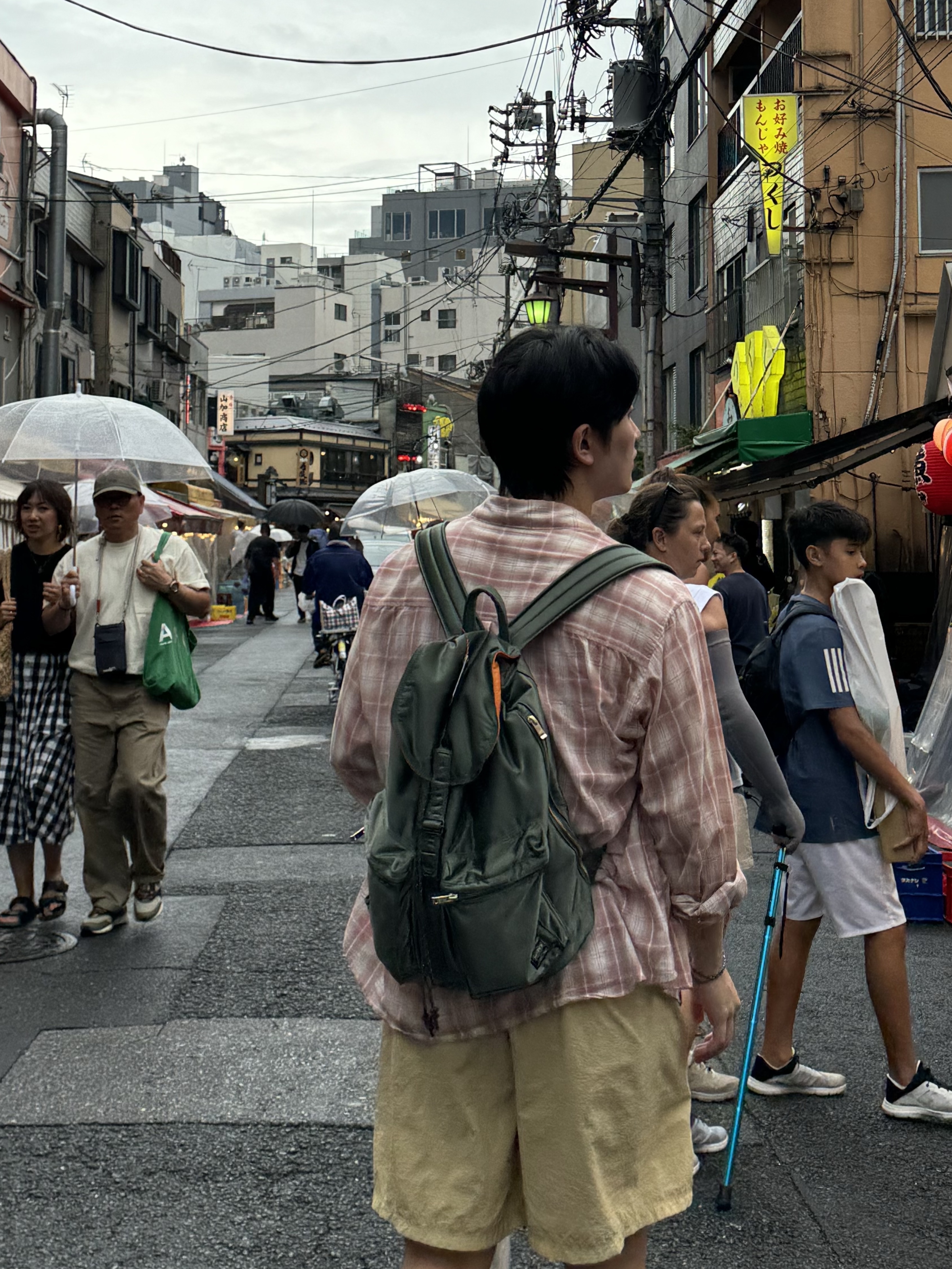 Porter All New Tanker Rucksack Sage Green 착용 스타일 - 4