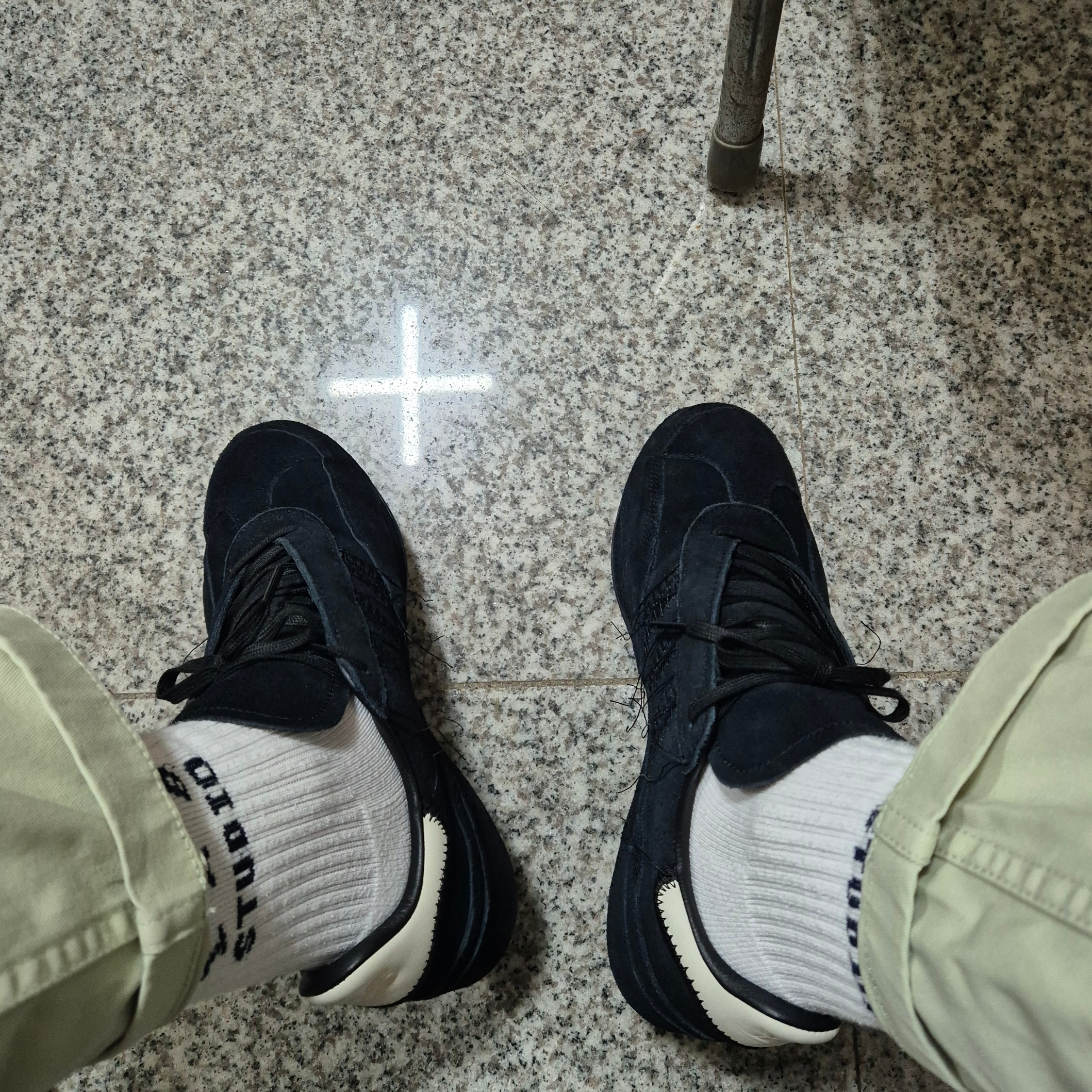Y-3 Gazelle Black 착용 스타일
