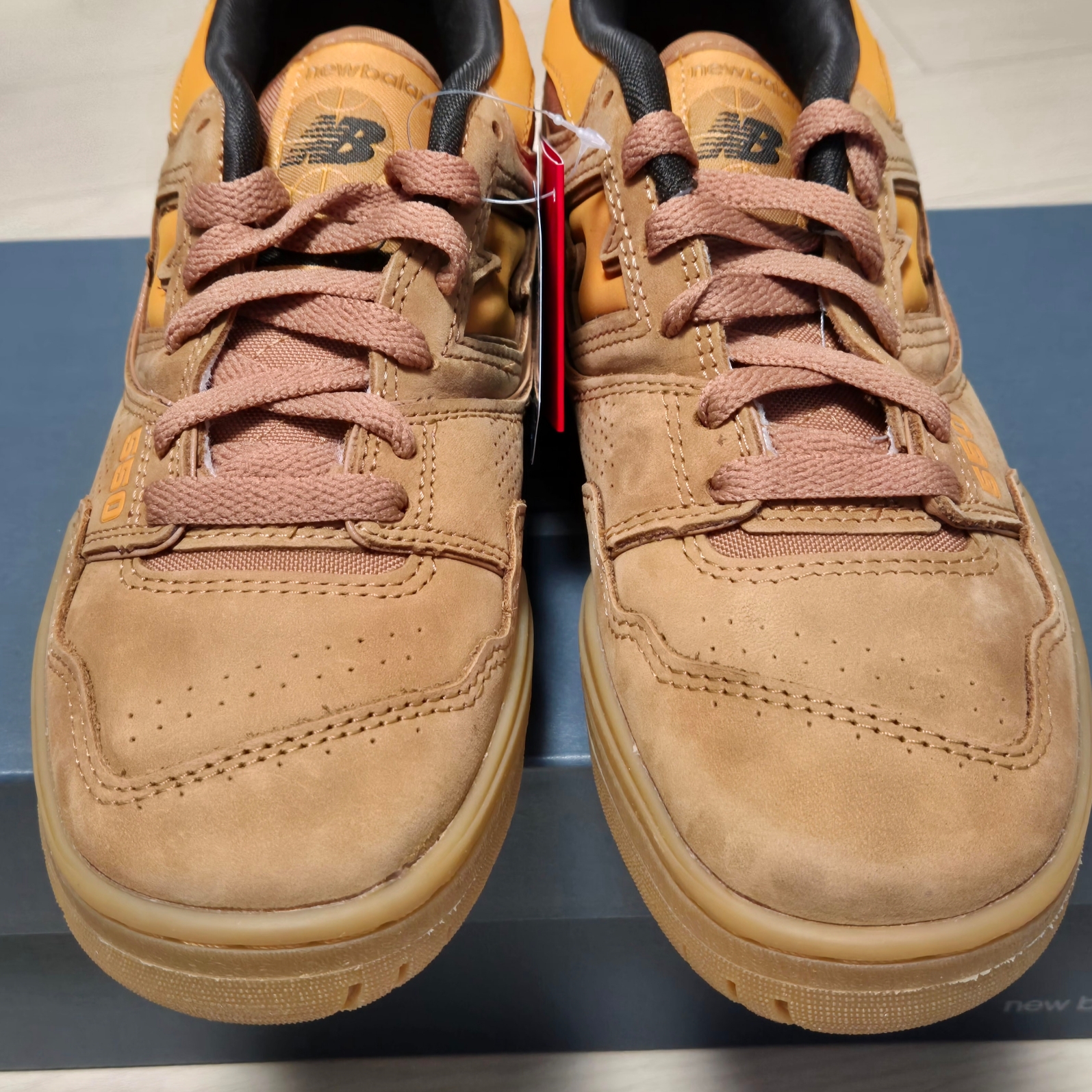 New Balance 550 Brown - 2E Wide 착용 스타일 - 3