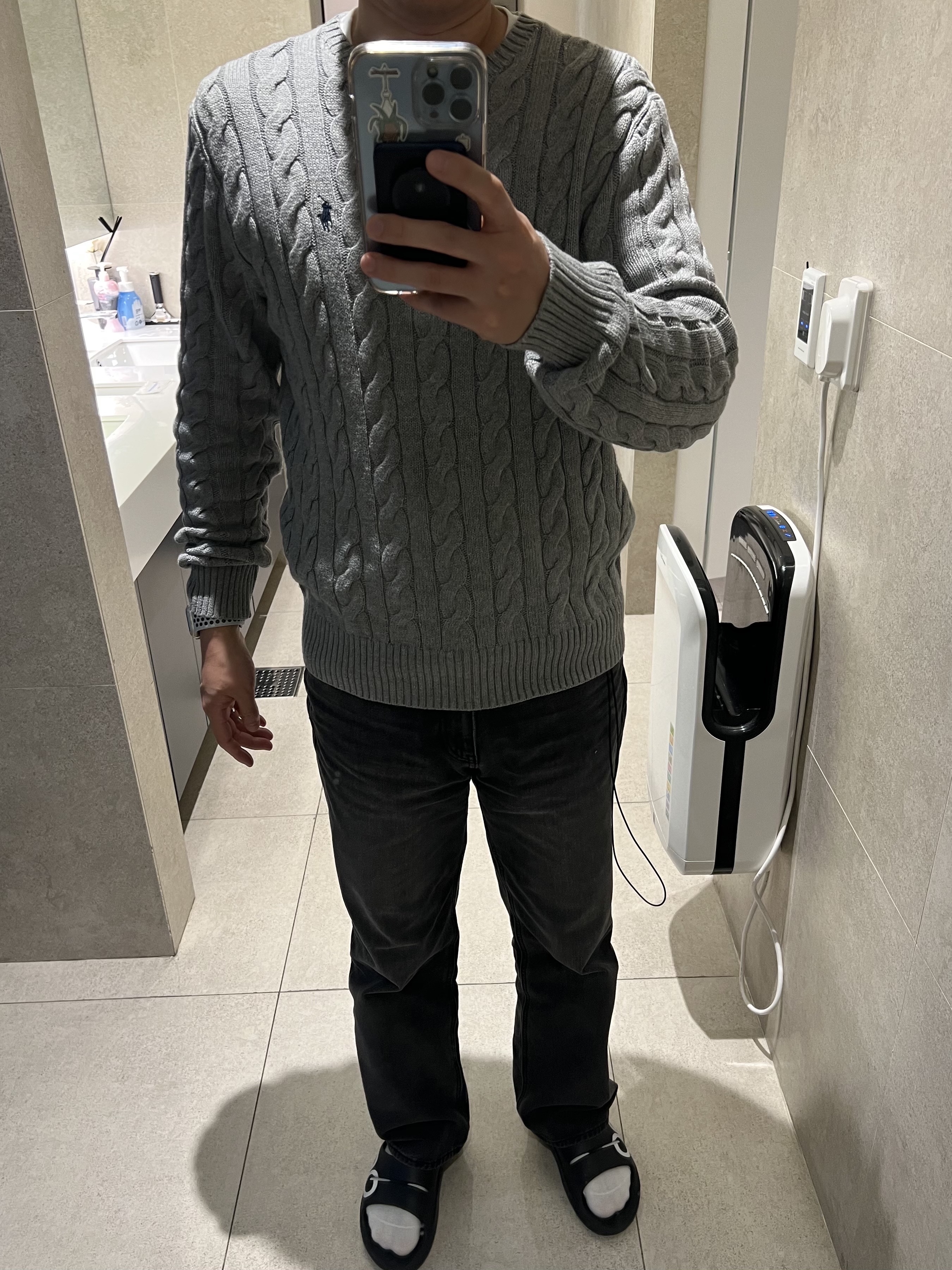 [30%적립] Polo Ralph Lauren Cable Knit Cotton Sweater Grey 착용 스타일 - 1