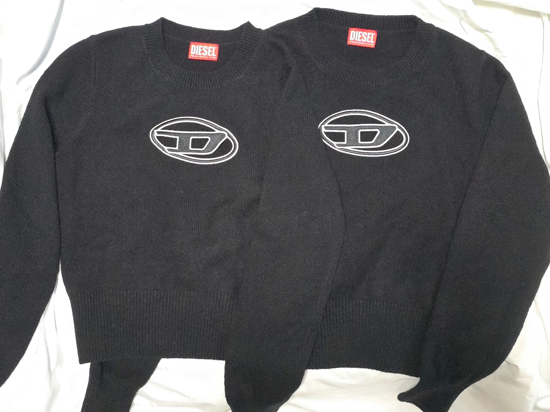 (W) Diesel M-Areesa Jumper with Embroidered Cut-Out Logo Knit Black 착용 스타일