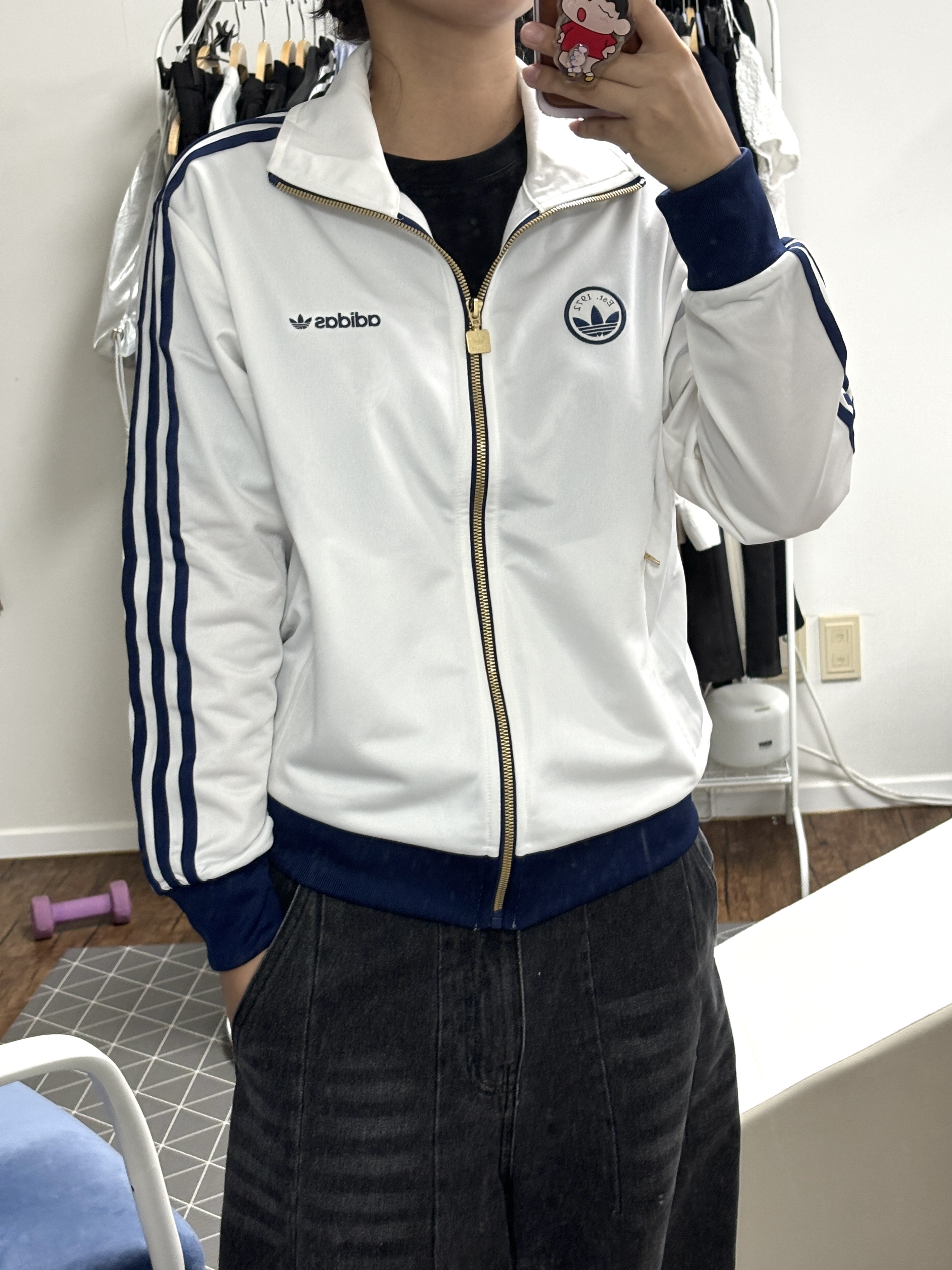 (W) Adidas Firebird Badge Track Top Cloud White - KR Sizing 착용 스타일