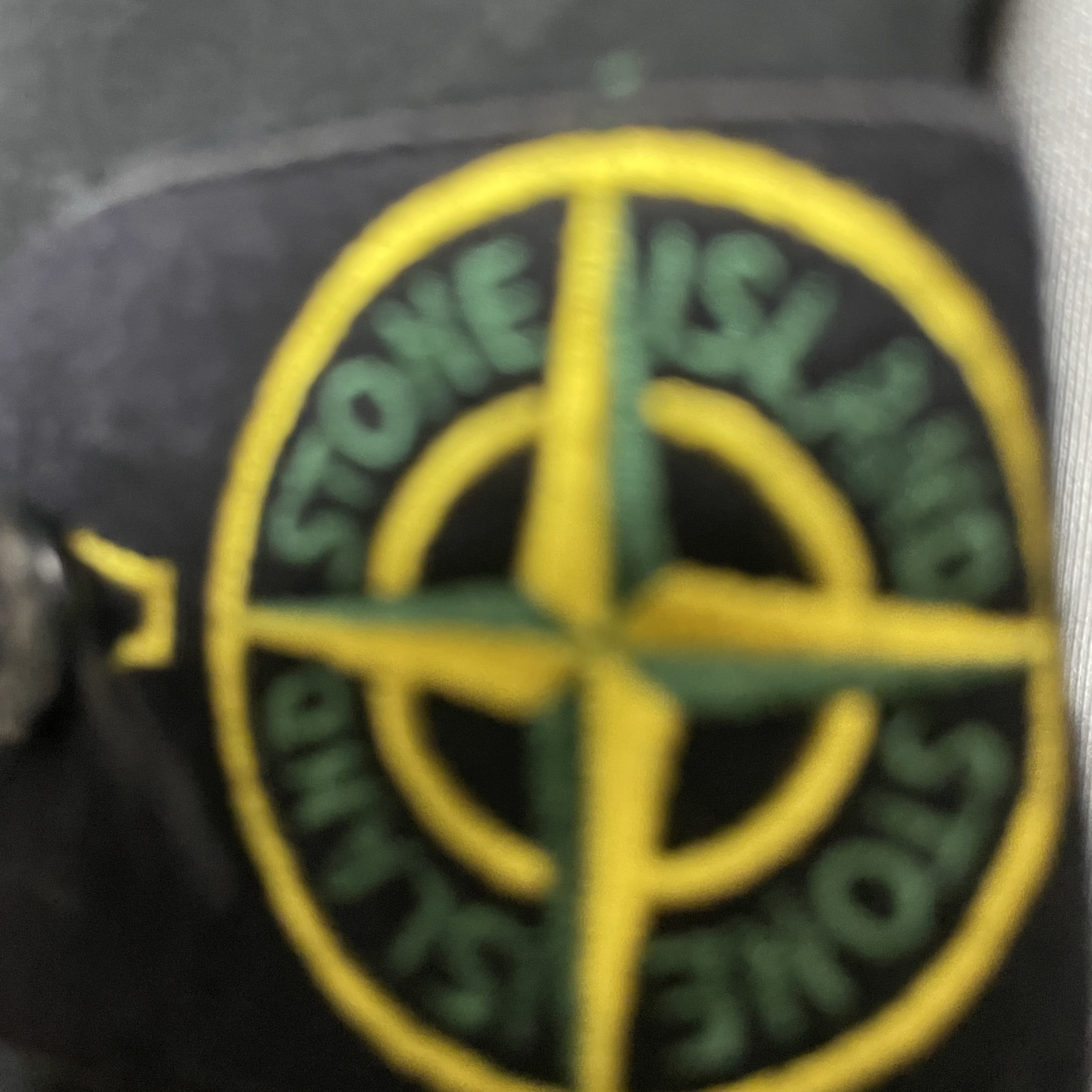 Stone Island 63020 Crewneck Sweatshirt Black - 22FW 착용 스타일