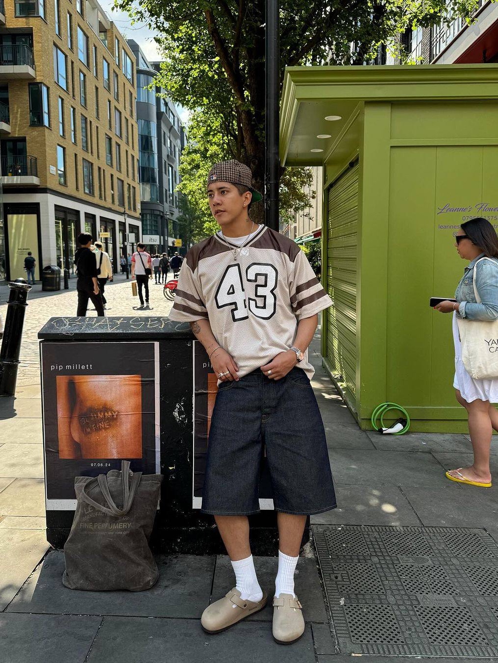 Palace Mesh Jersey Black - 24FW, Thisisneverthat Mesh Football Jersey Silver 착용 스타일 - 5