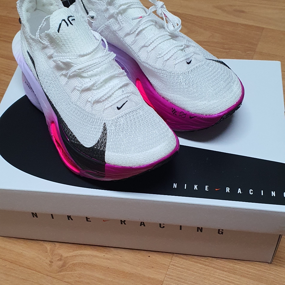 (W) Nike Air Zoom Alphafly Next% 3 Hyper Pink 착용 스타일