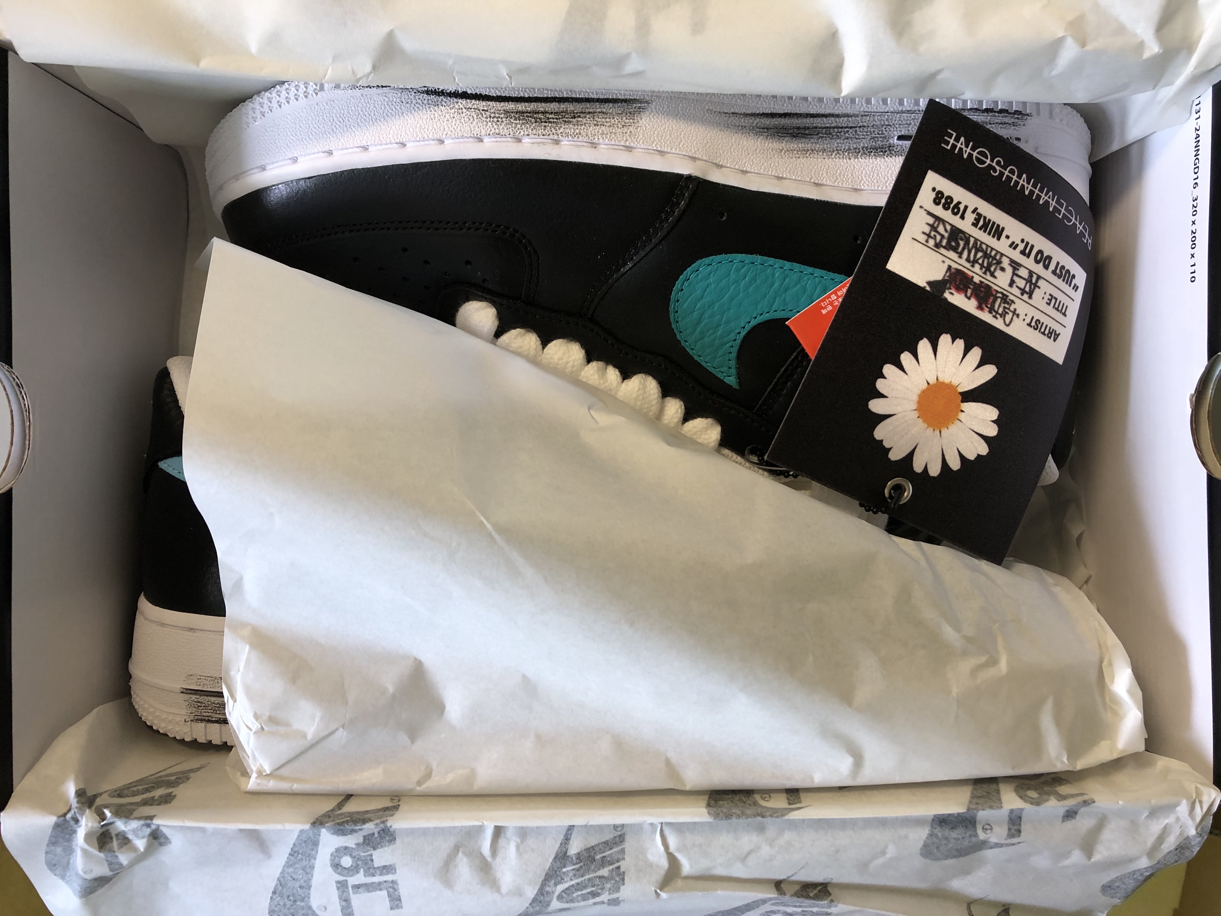 Nike x Peaceminusone Air Force 1 Low Para-Noise 3.0 Black and Multicolor 착용 스타일