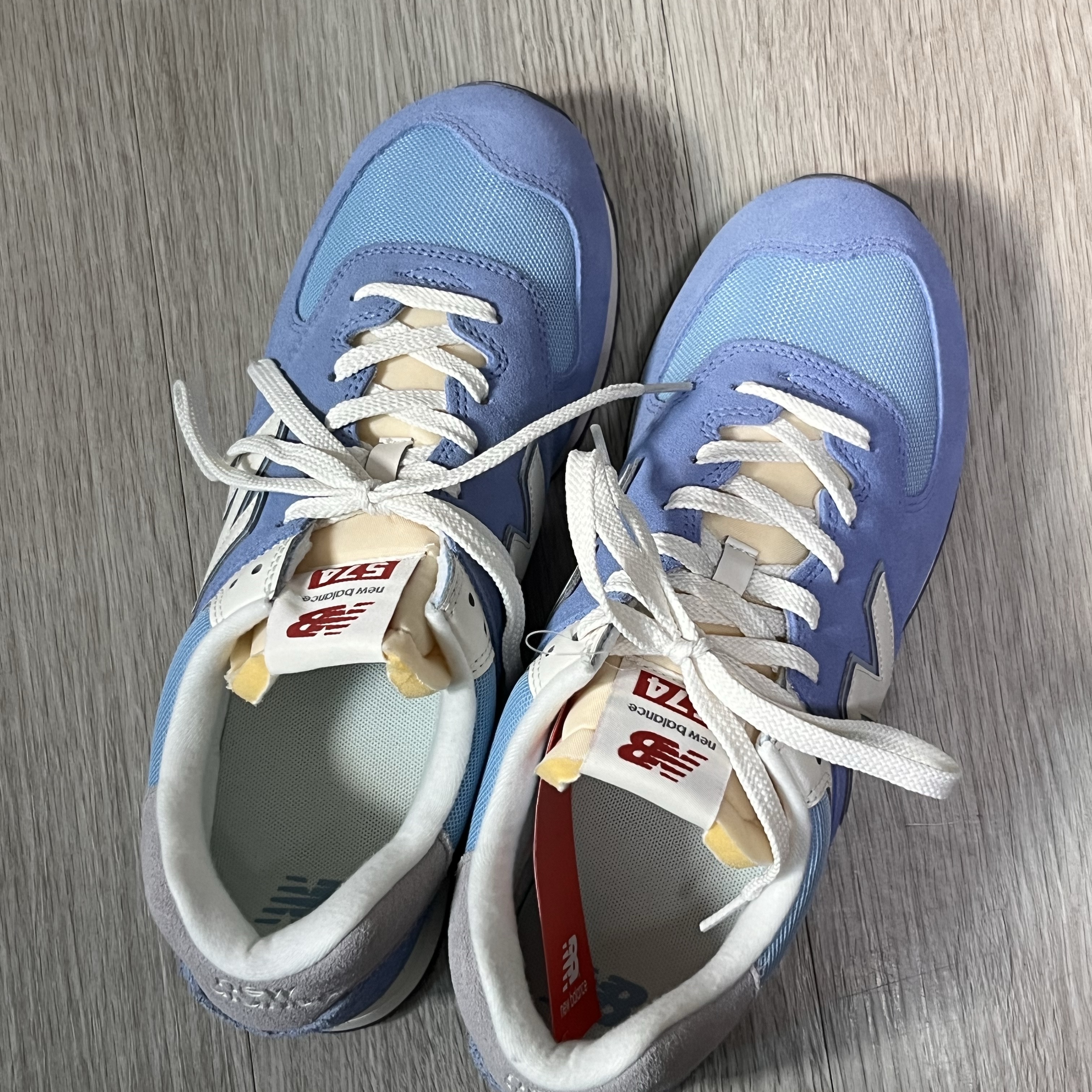 New Balance 574 Blue Laguna Sea Salt 착용 스타일 - 2