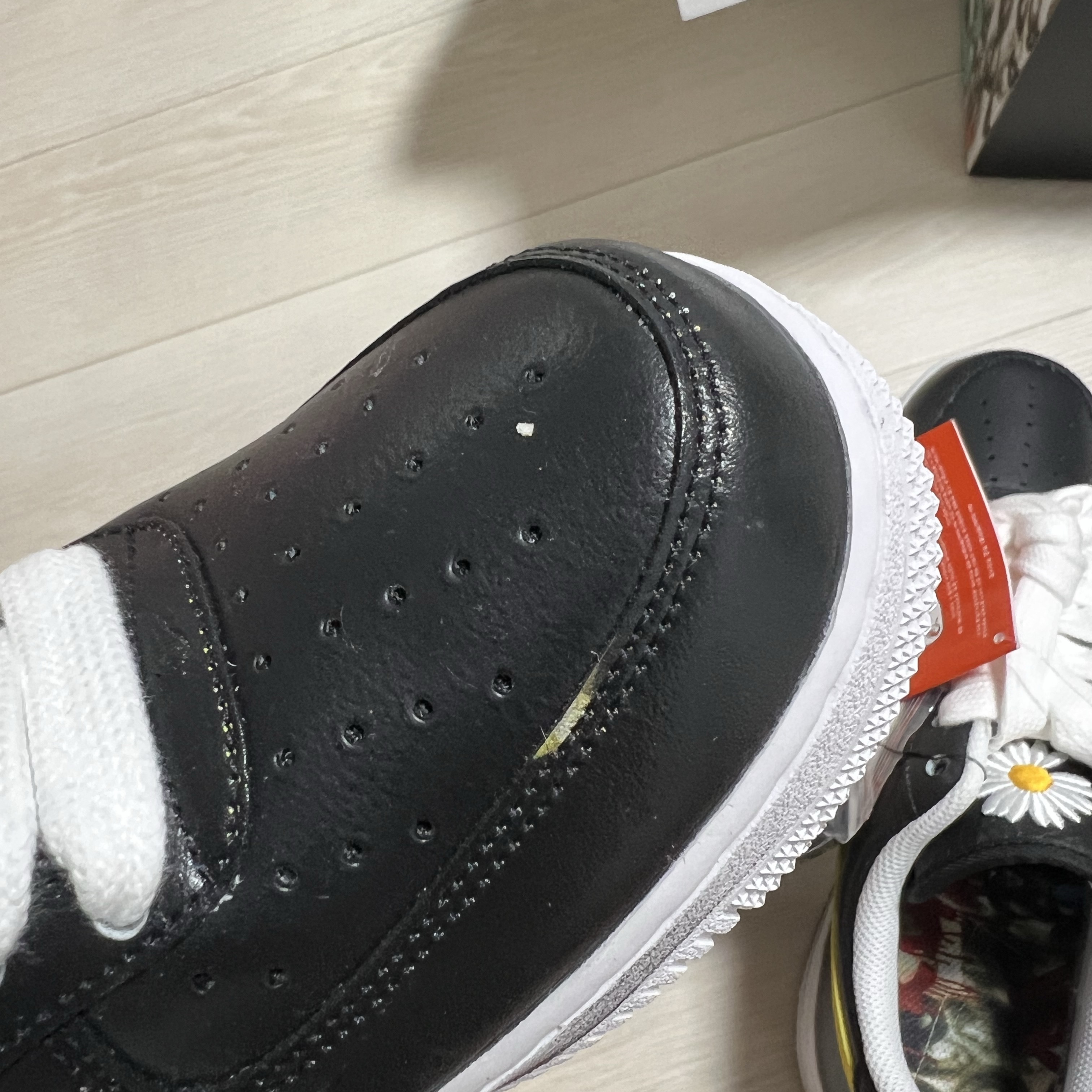 Nike x Peaceminusone Air Force 1 Low Para-Noise 3.0 Black and Multicolor 착용 스타일