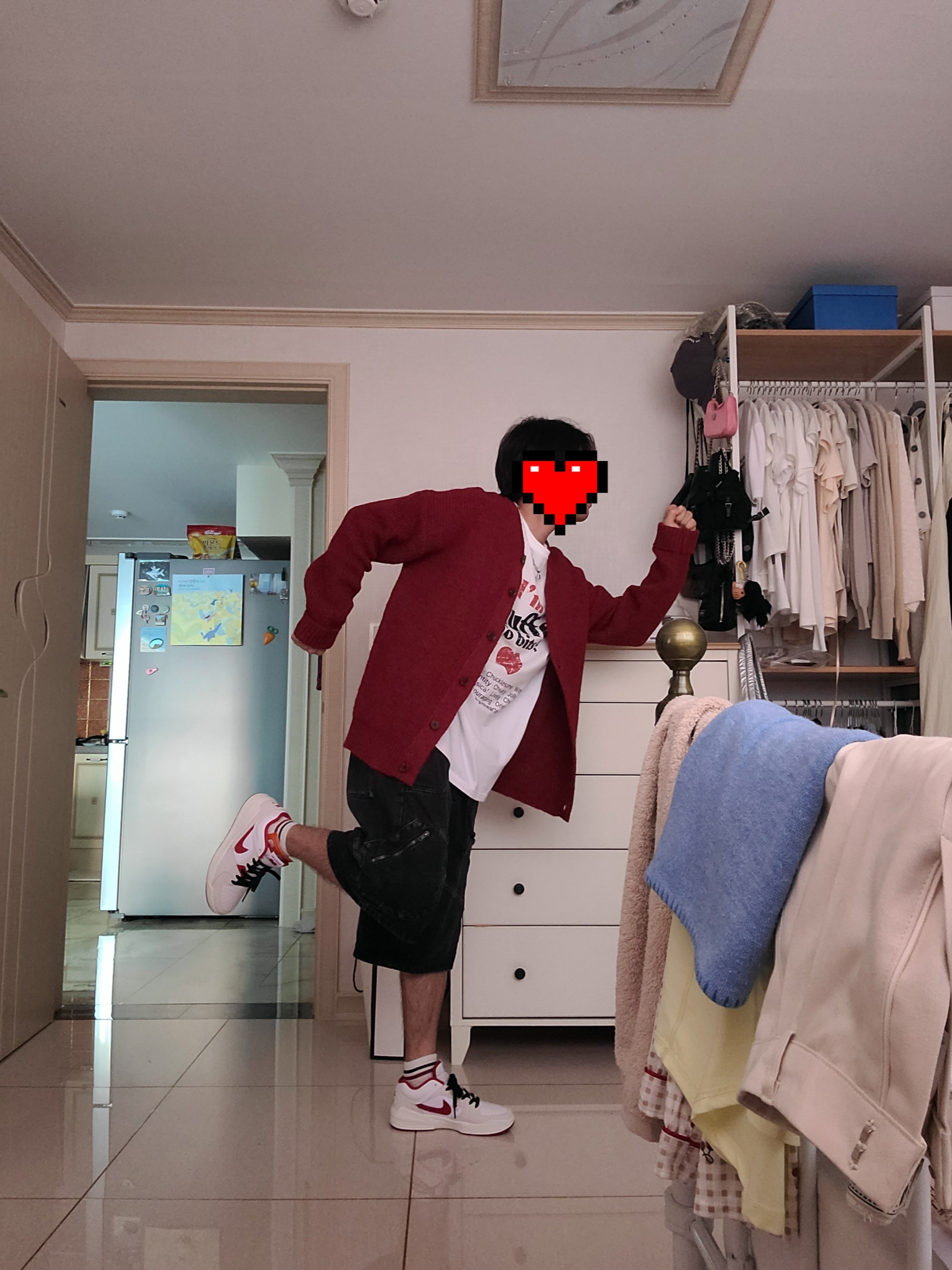 NON FLOOR Fragmants Bermuda Pants Black, Jordan Stadium 90 White Varsity Red 착용 스타일 - 1
