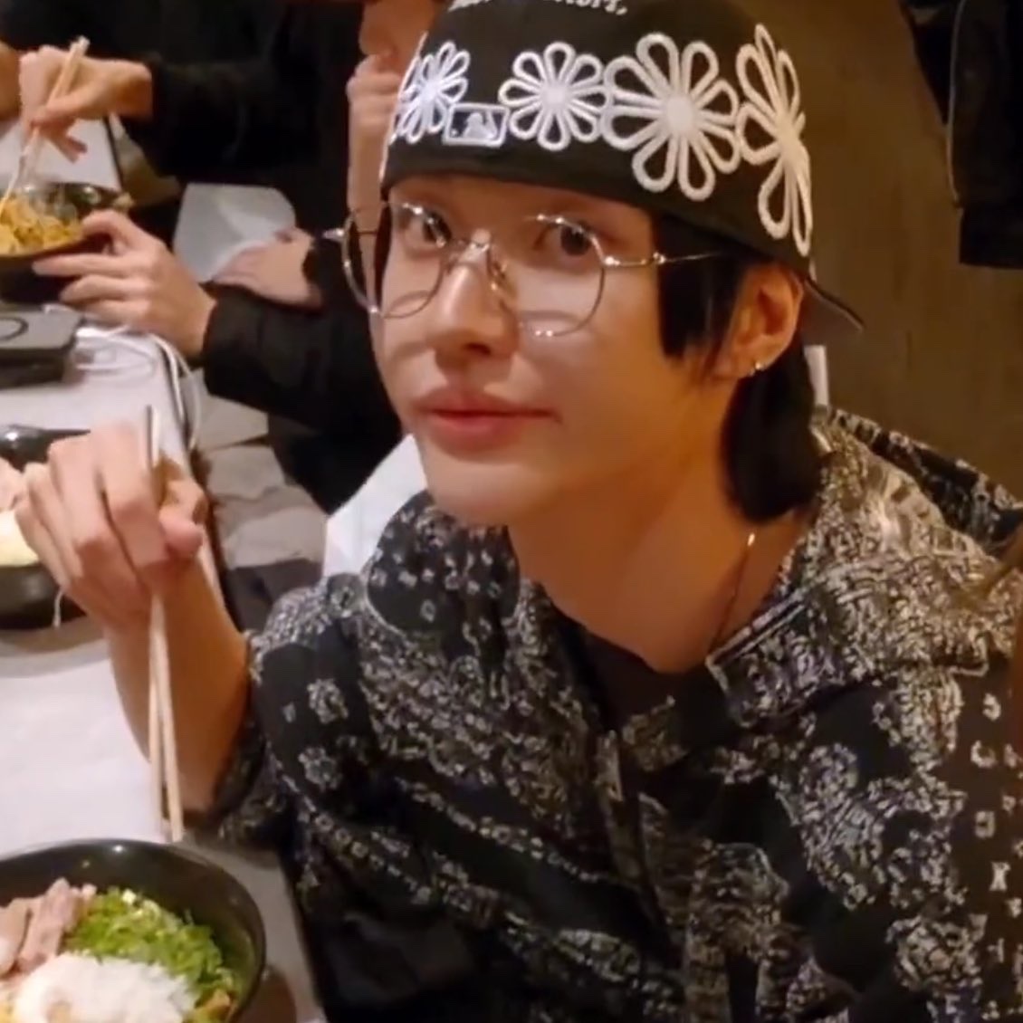 Gentle Monster Ep 02 Silver 착용 스타일
