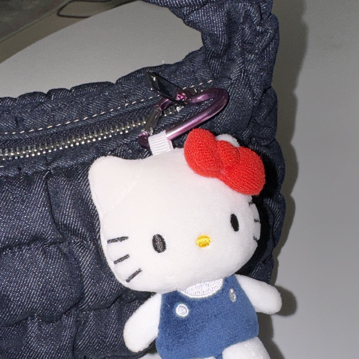 Sanrio Hello Kitty Mini Mascot Holder 착용 스타일 - 1