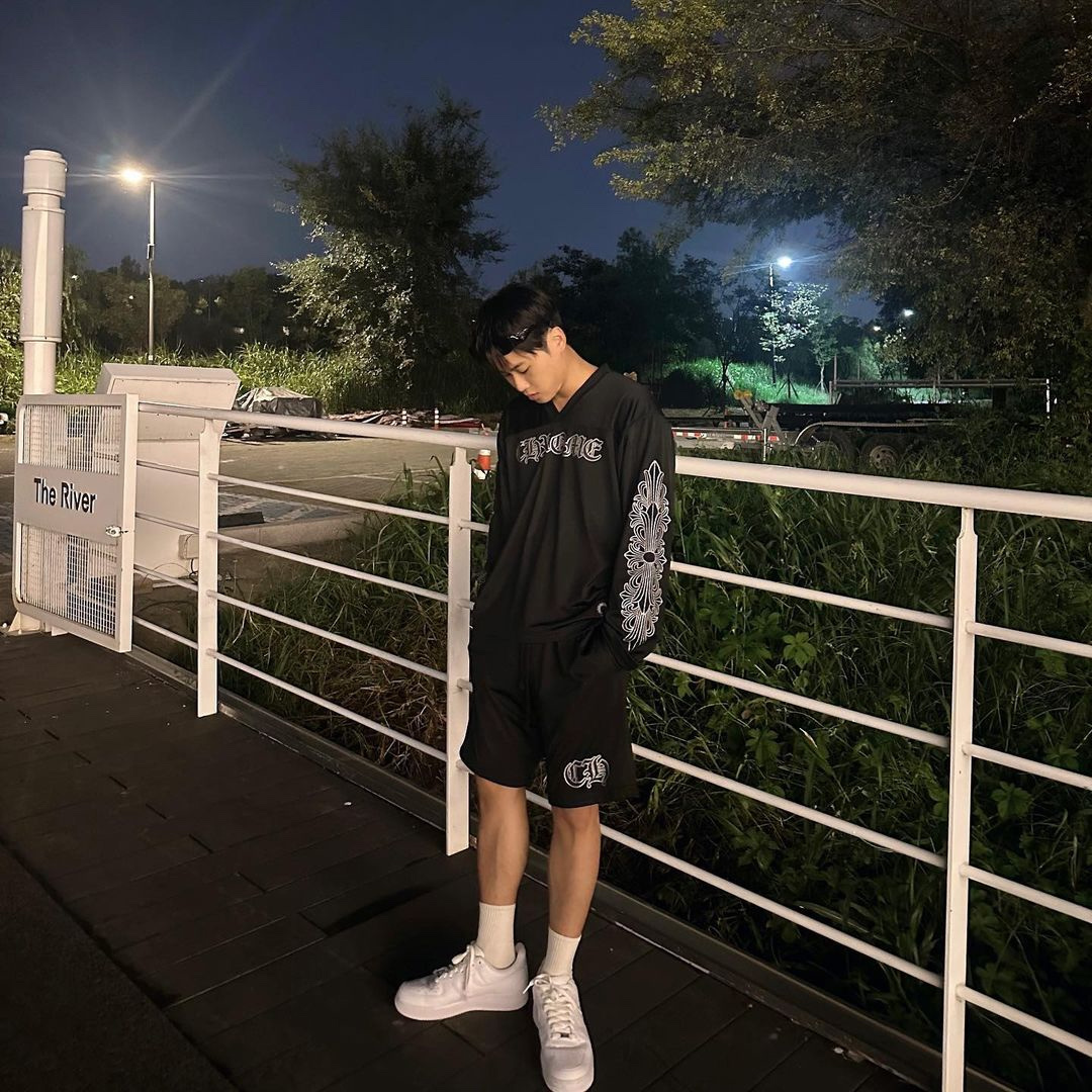 Nike Air Force 1 '07 Low White 착용 스타일 - 2