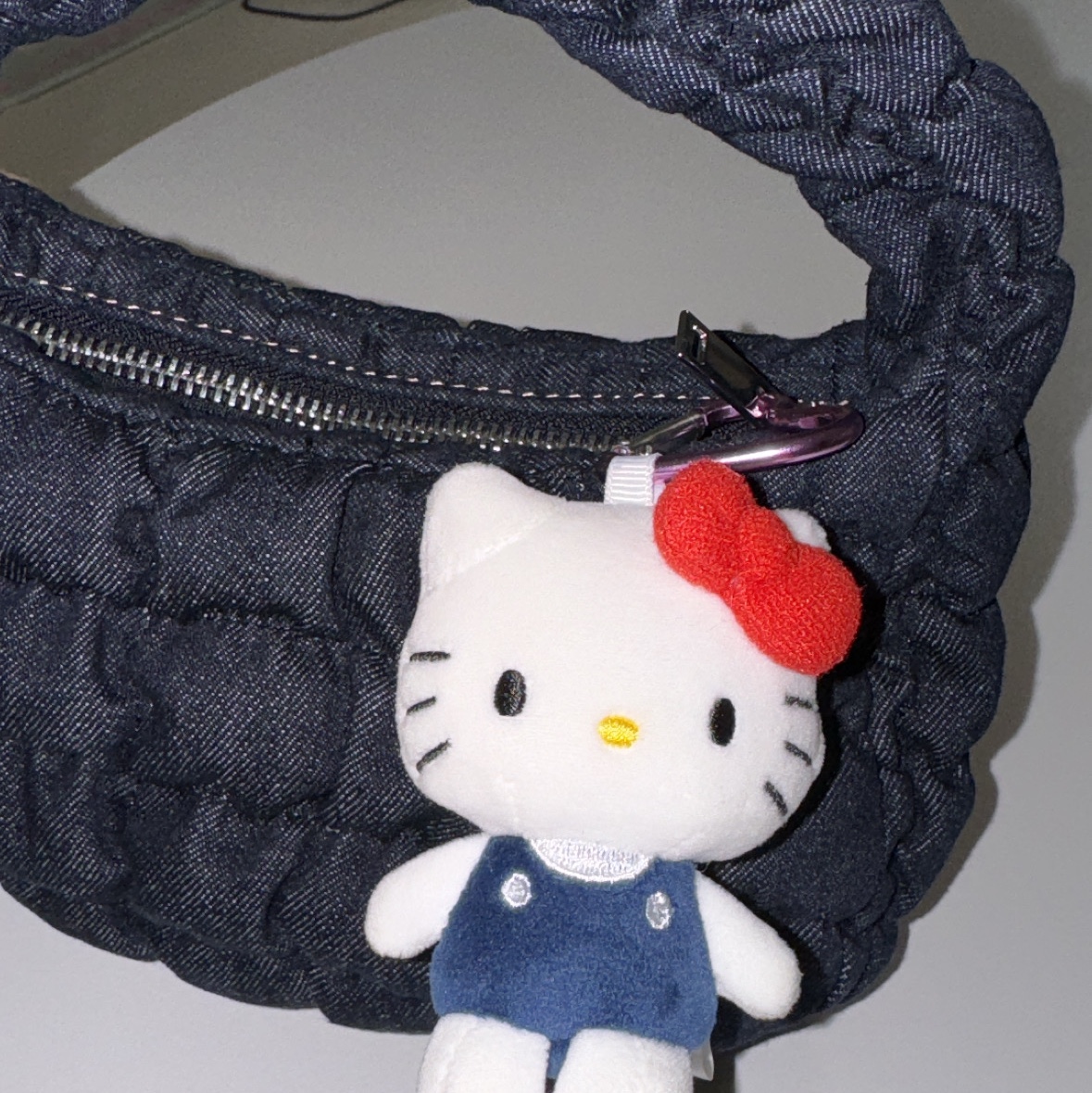 Sanrio Hello Kitty Mini Mascot Holder 착용 스타일 - 2