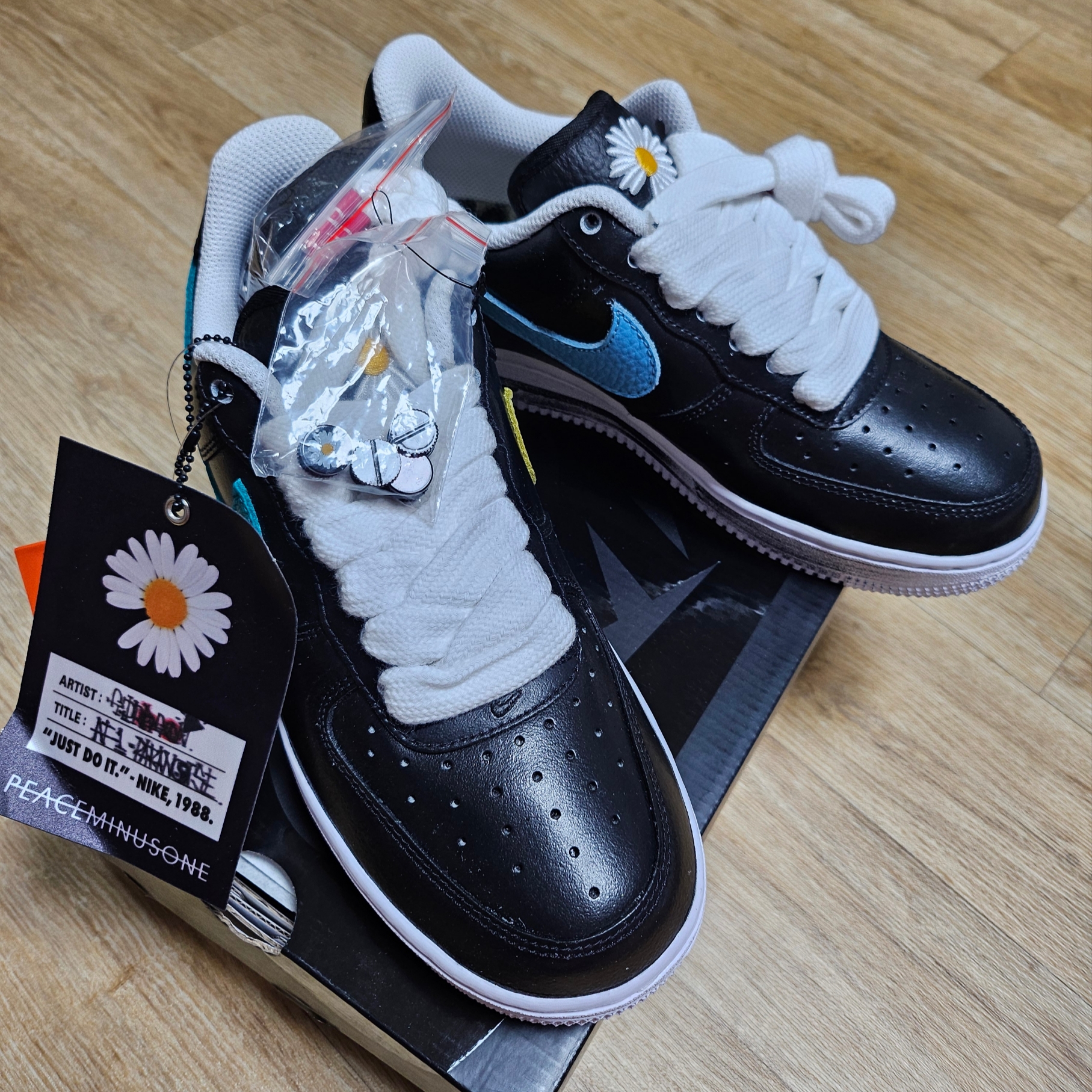 Nike x Peaceminusone Air Force 1 Low Para-Noise 3.0 Black and Multicolor 착용 스타일 - 4