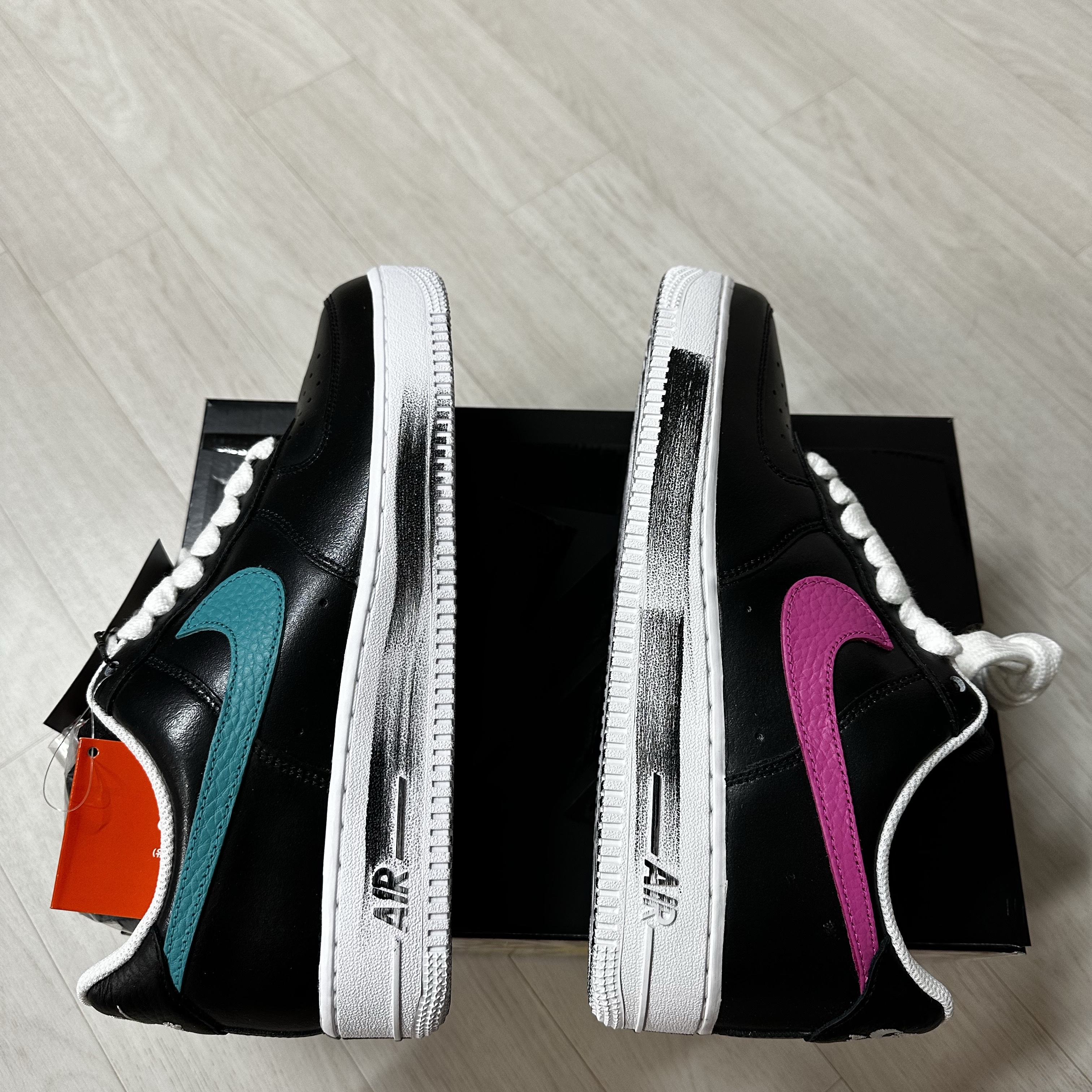 Nike x Peaceminusone Air Force 1 Low Para-Noise 3.0 Black and Multicolor 착용 스타일 - 4