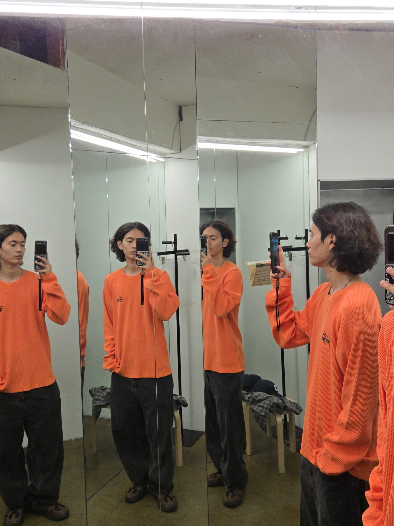 Stussy Raglan Thermal LS Crew Orange 착용 스타일