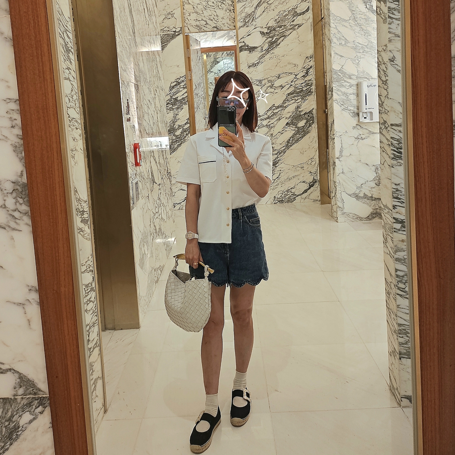 Jacques Marie Mage Zephirin 47 Grey Lenses Tiger, Bottega Veneta Sardine Chalk 착용 스타일