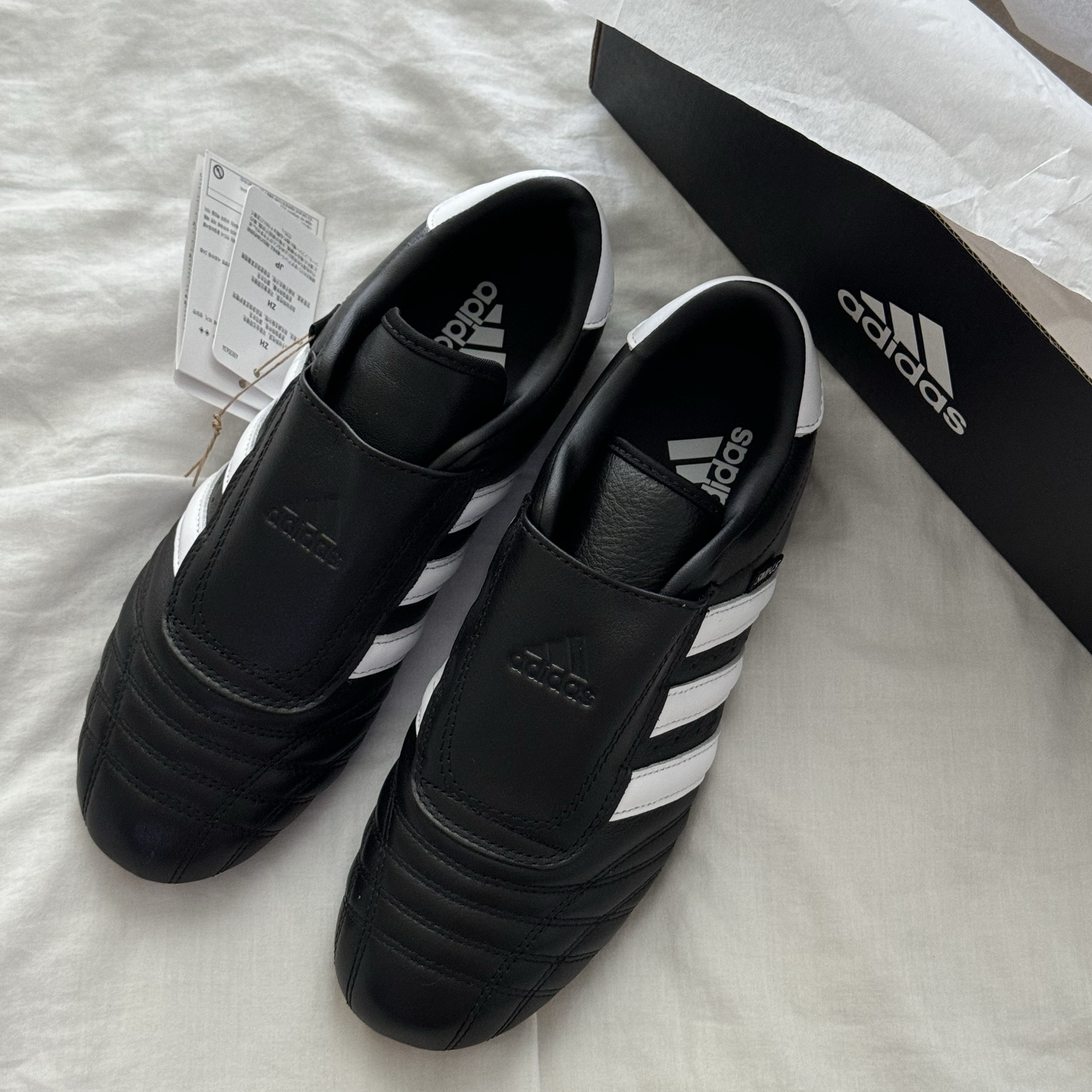 (W) Adidas Taekwondo Core Black Cloud White 착용 스타일 - 3